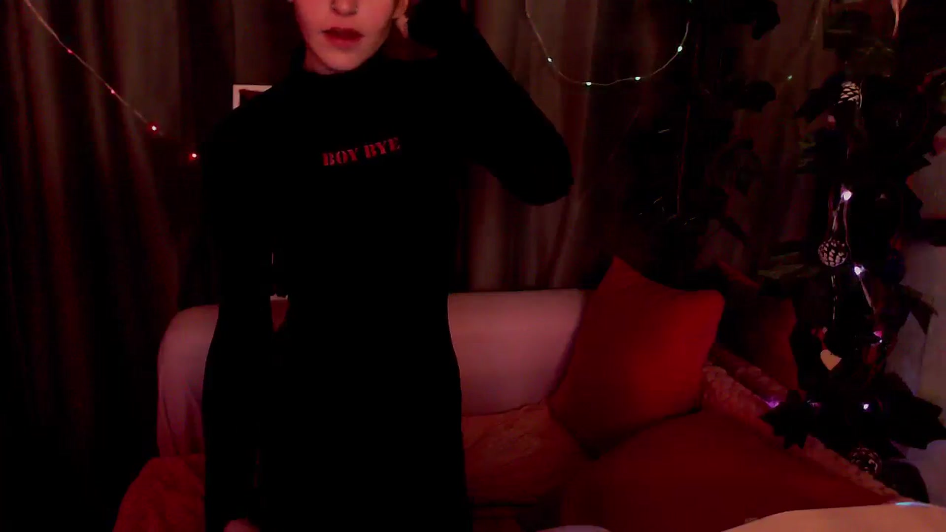 Gallery image thumbnail from The_Best666's myfreecams stream on, 08/27/2023, 16:41 image 10 of 20