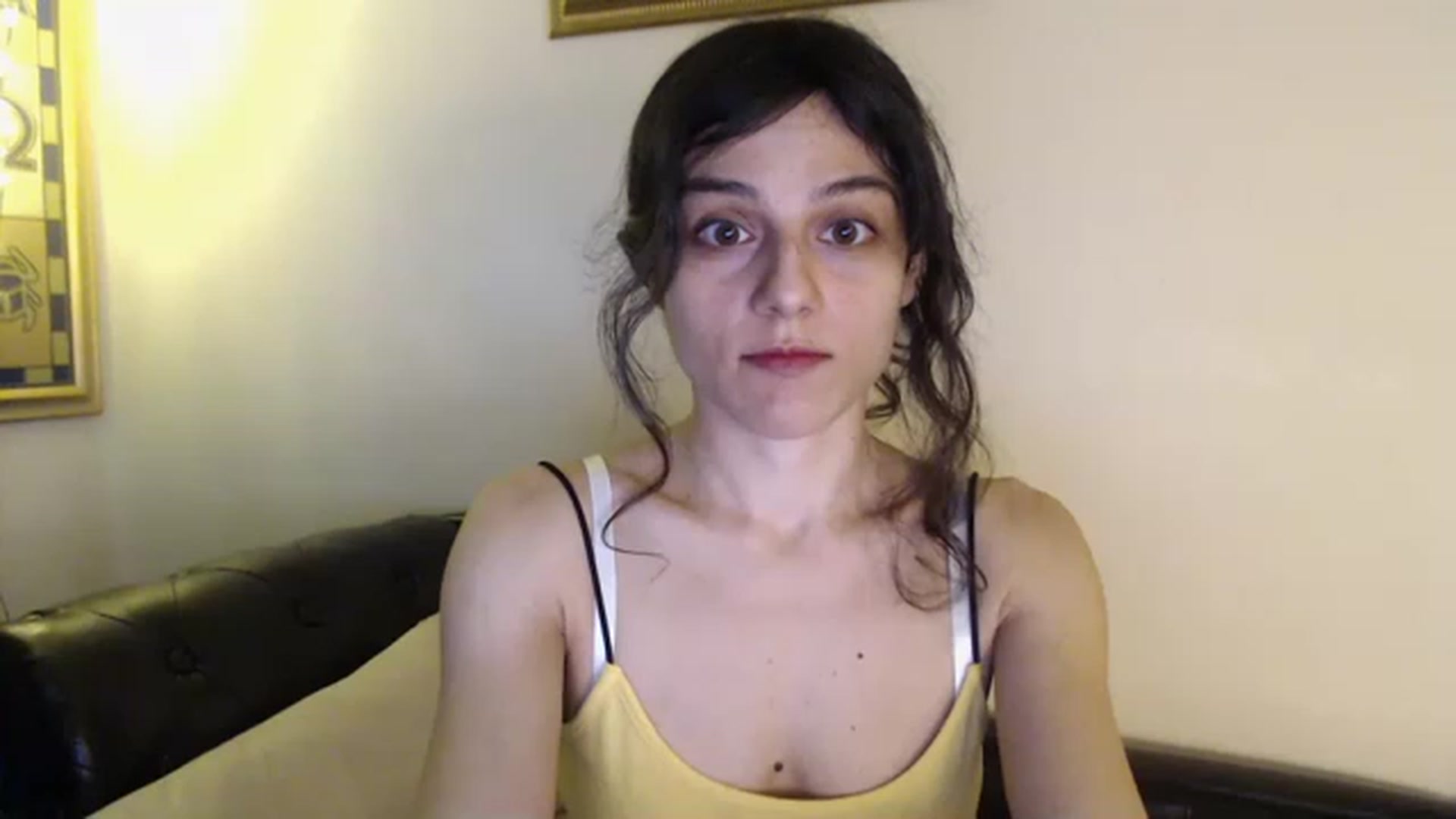 Gallery image thumbnail from The_Dani's myfreecams stream on, 04/01/2023, 07:50 image 1 of 20