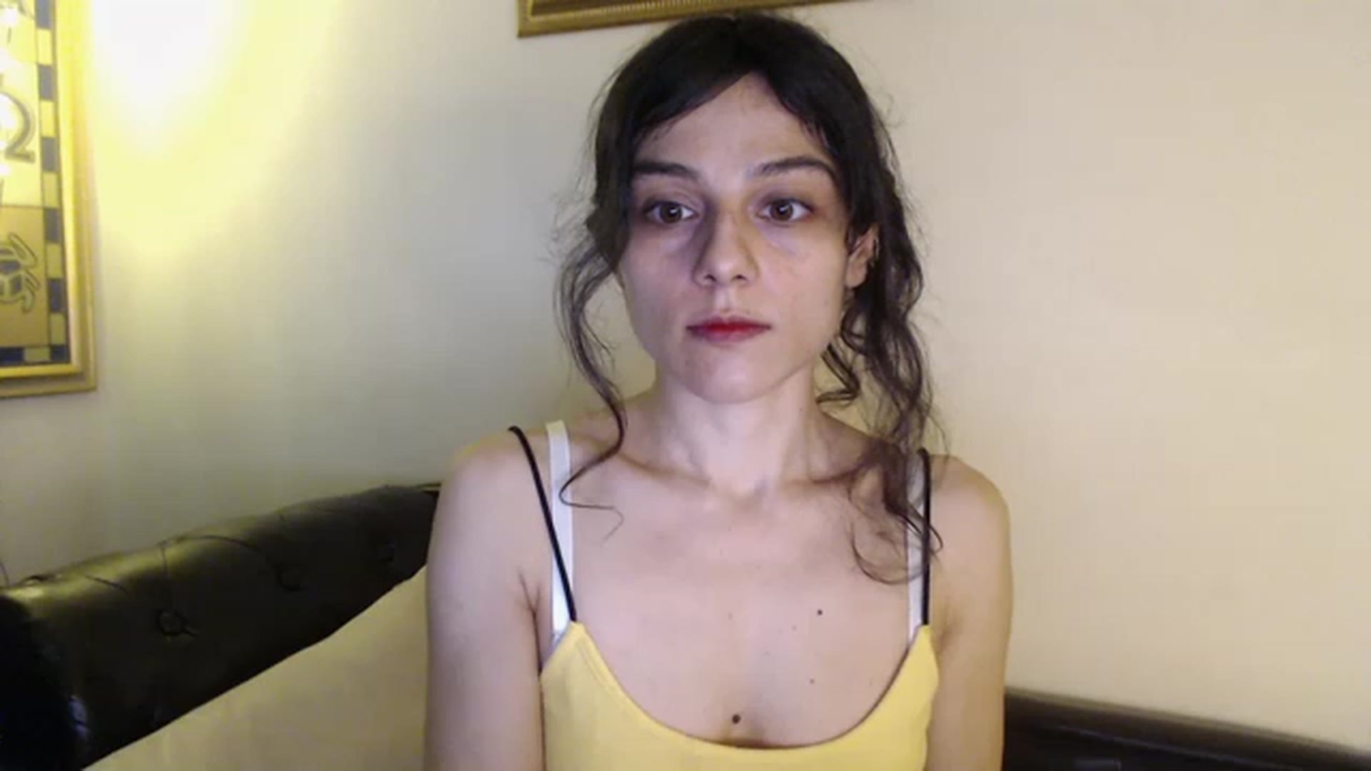 Gallery image thumbnail from The_Dani's myfreecams stream on, 04/01/2023, 07:50 image 8 of 20