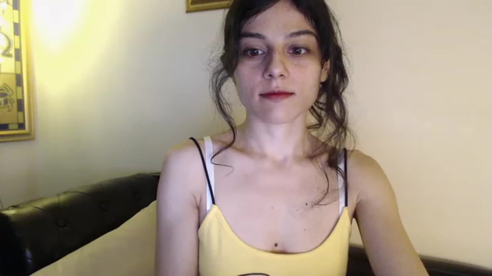 Gallery image thumbnail from The_Dani's myfreecams stream on, 04/01/2023, 07:50 image 13 of 20
