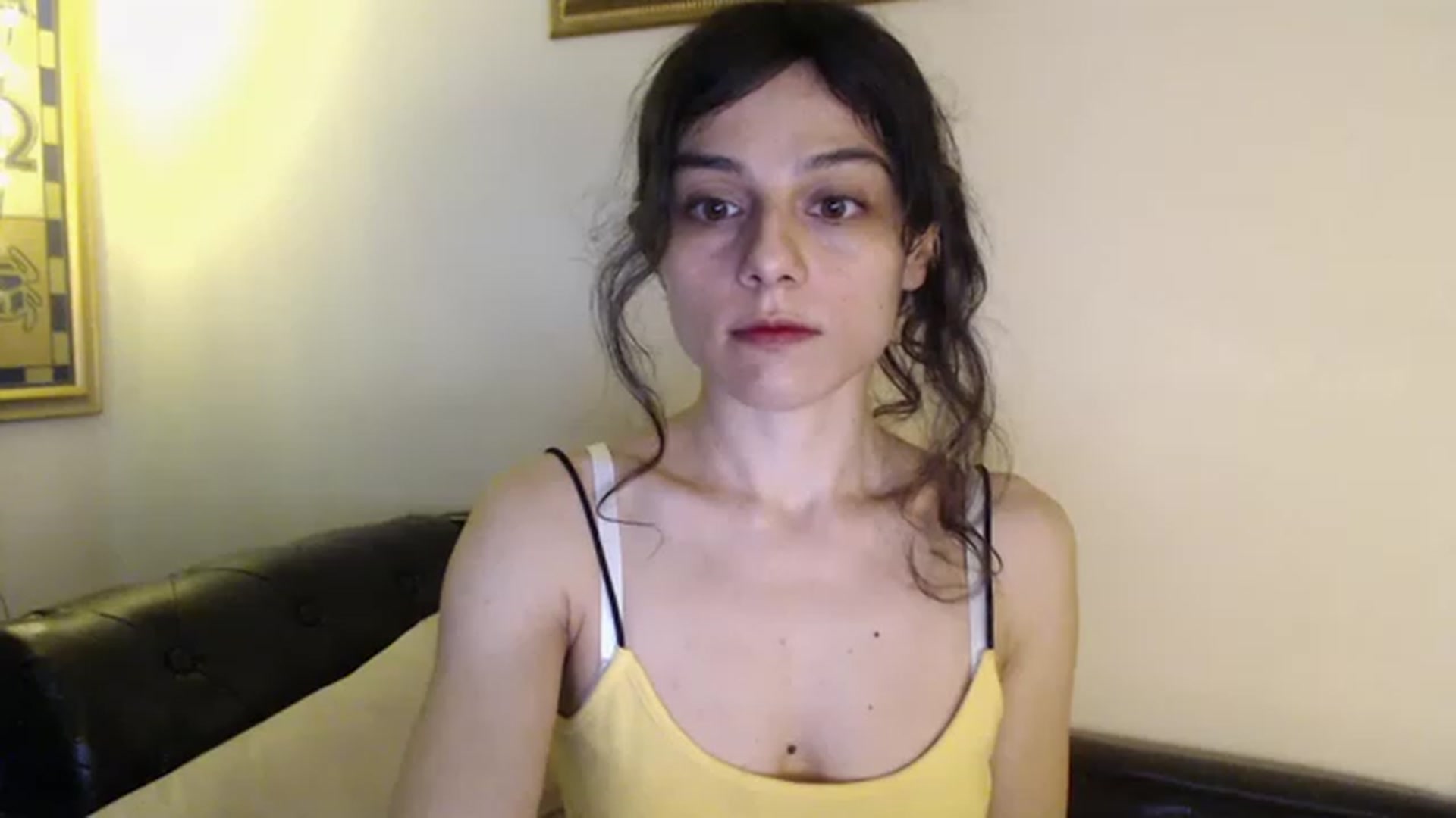 Gallery image thumbnail from The_Dani's myfreecams stream on, 04/01/2023, 07:50 image 4 of 20