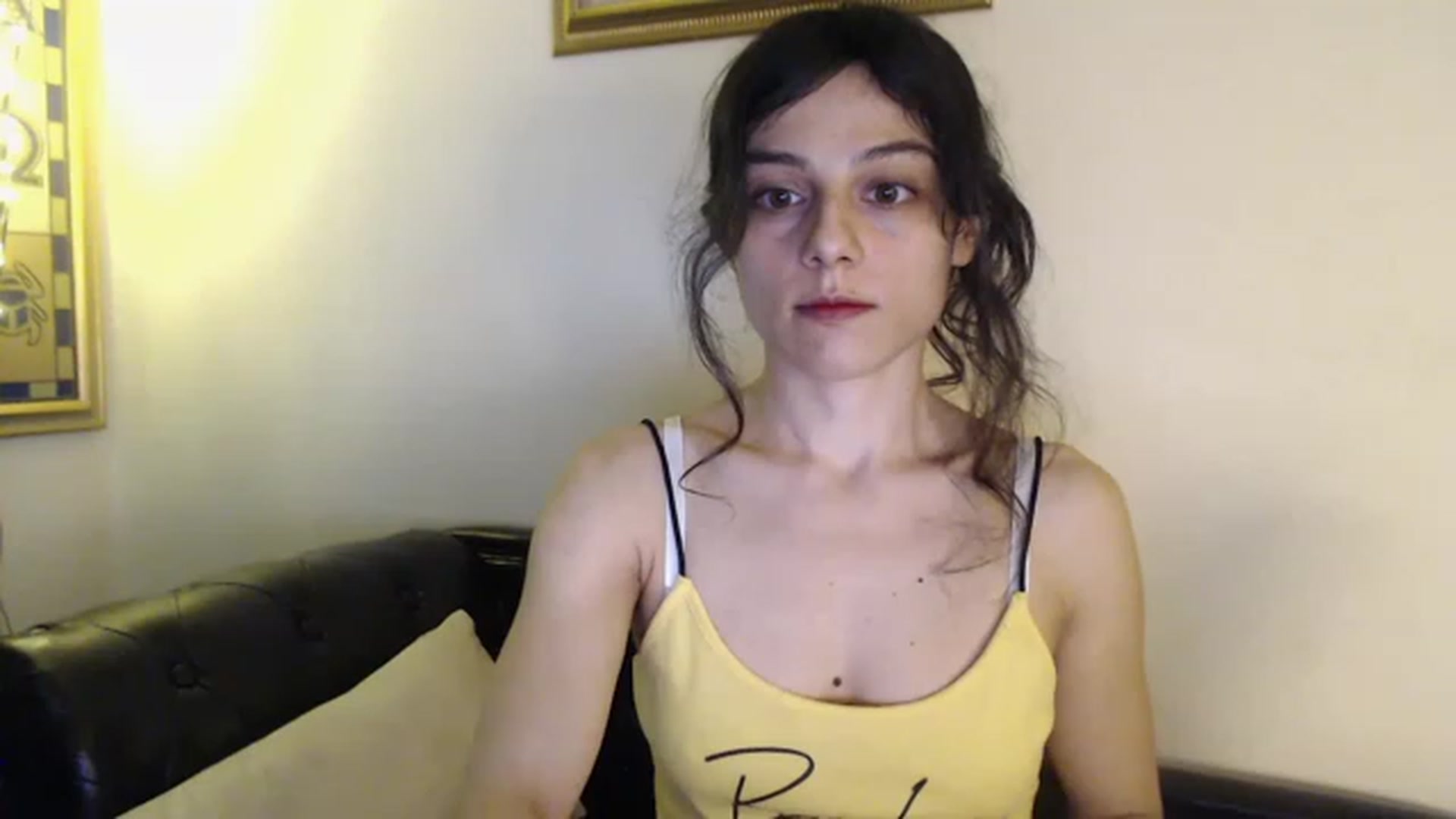Gallery image thumbnail from The_Dani's myfreecams stream on, 04/01/2023, 07:50 image 20 of 20
