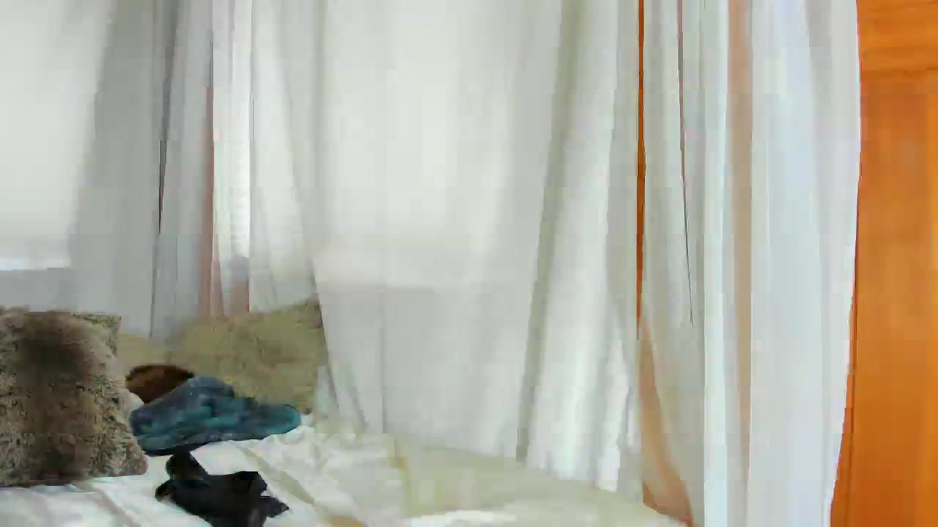 Gallery image thumbnail from The__GOAT's myfreecams stream on, 10/19/2023, 16:39 image 8 of 20