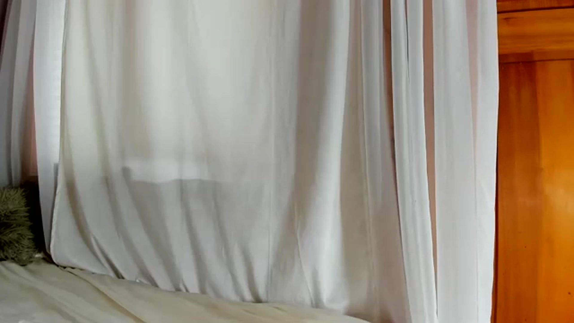 Gallery image thumbnail from The__GOAT's myfreecams stream on, 02/07/2024, 16:07 image 10 of 20