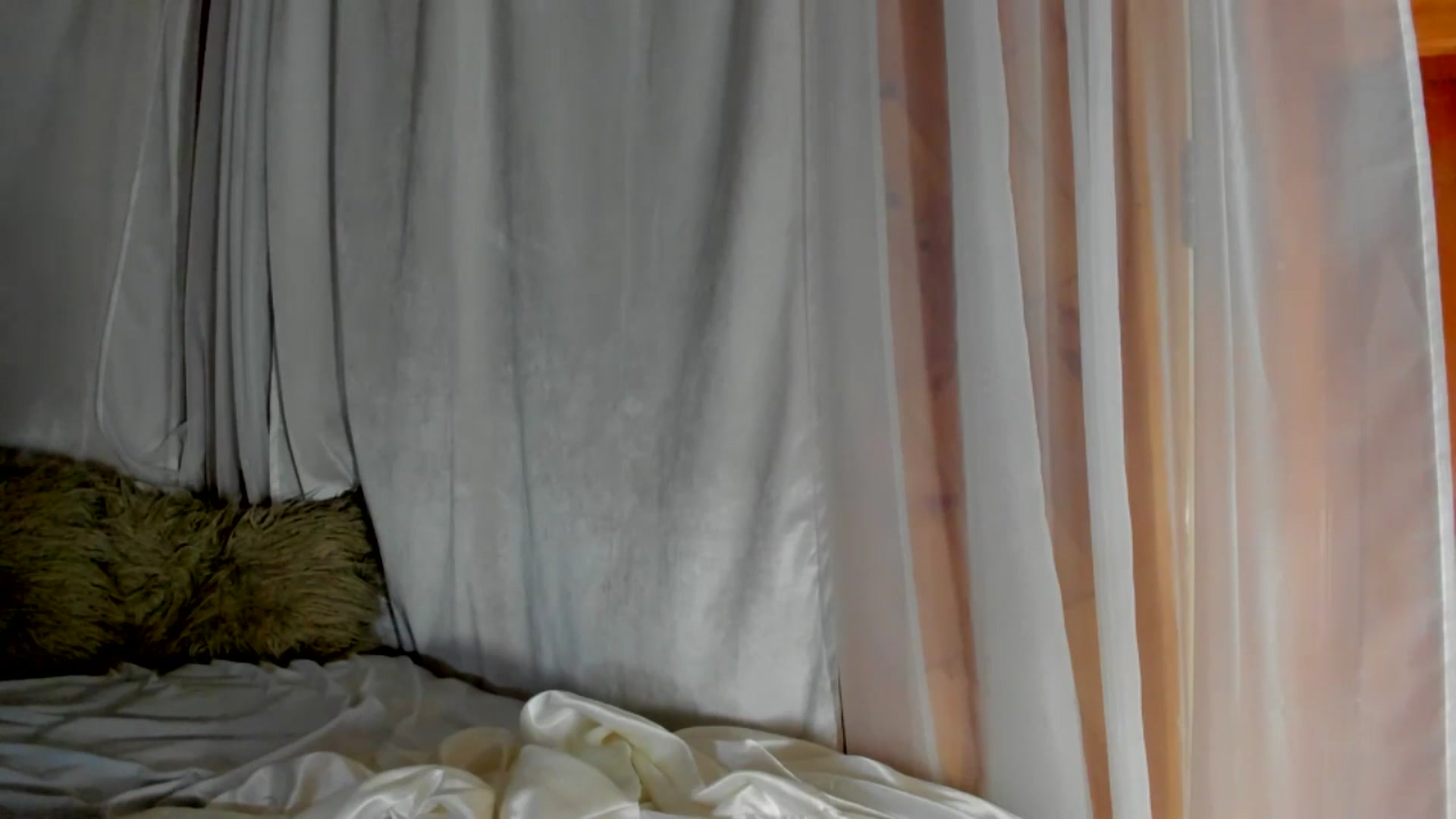 Gallery image thumbnail from The__GOAT's myfreecams stream on, 12/03/2024, 23:36 image 11 of 20