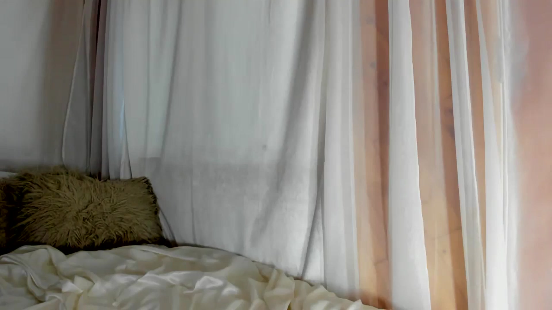 Gallery image thumbnail from The__GOAT's myfreecams stream on, 12/06/2024, 21:54 image 16 of 20