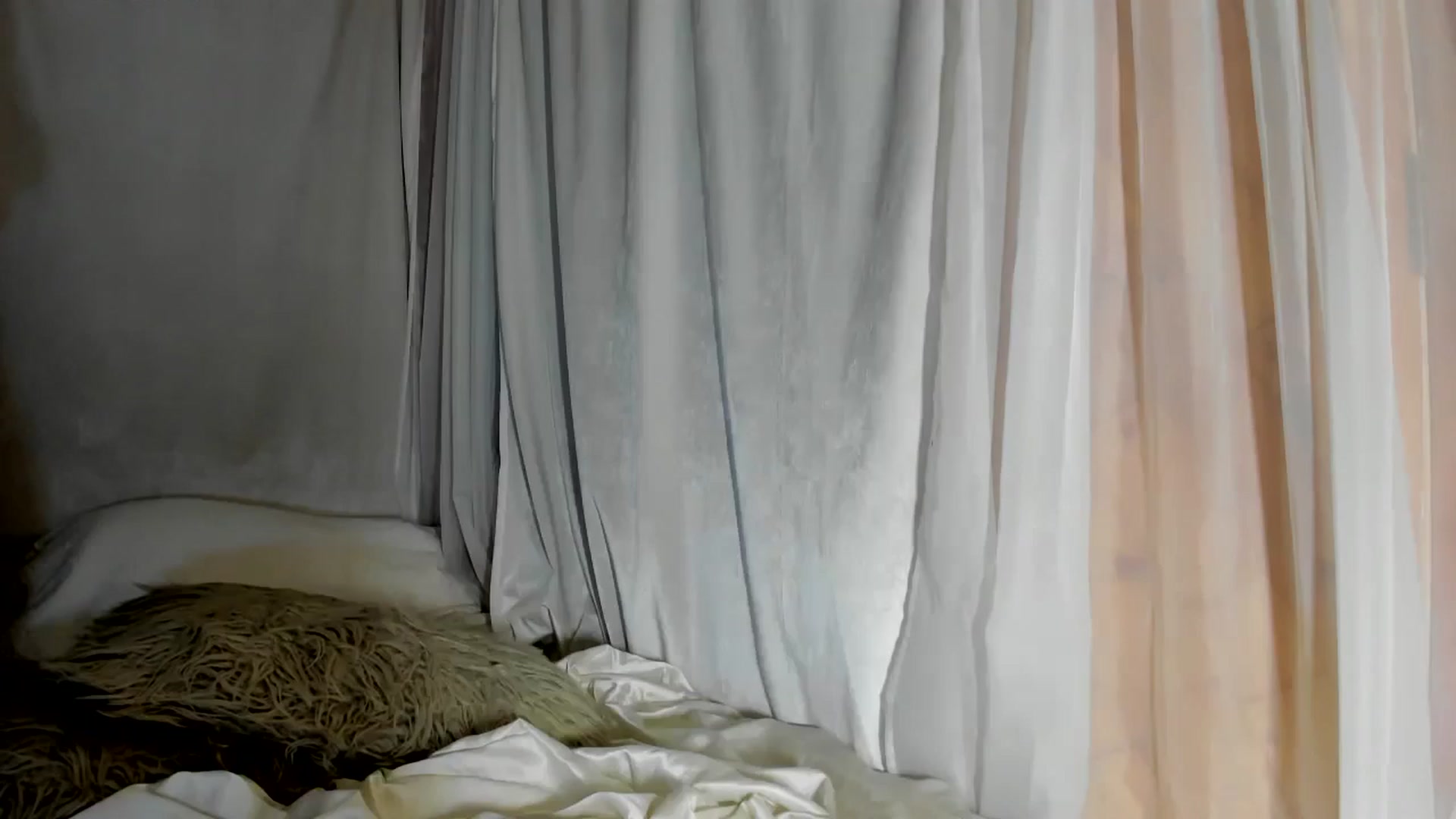 Gallery image thumbnail from The__GOAT's myfreecams stream on, 12/20/2024, 22:59 image 7 of 20