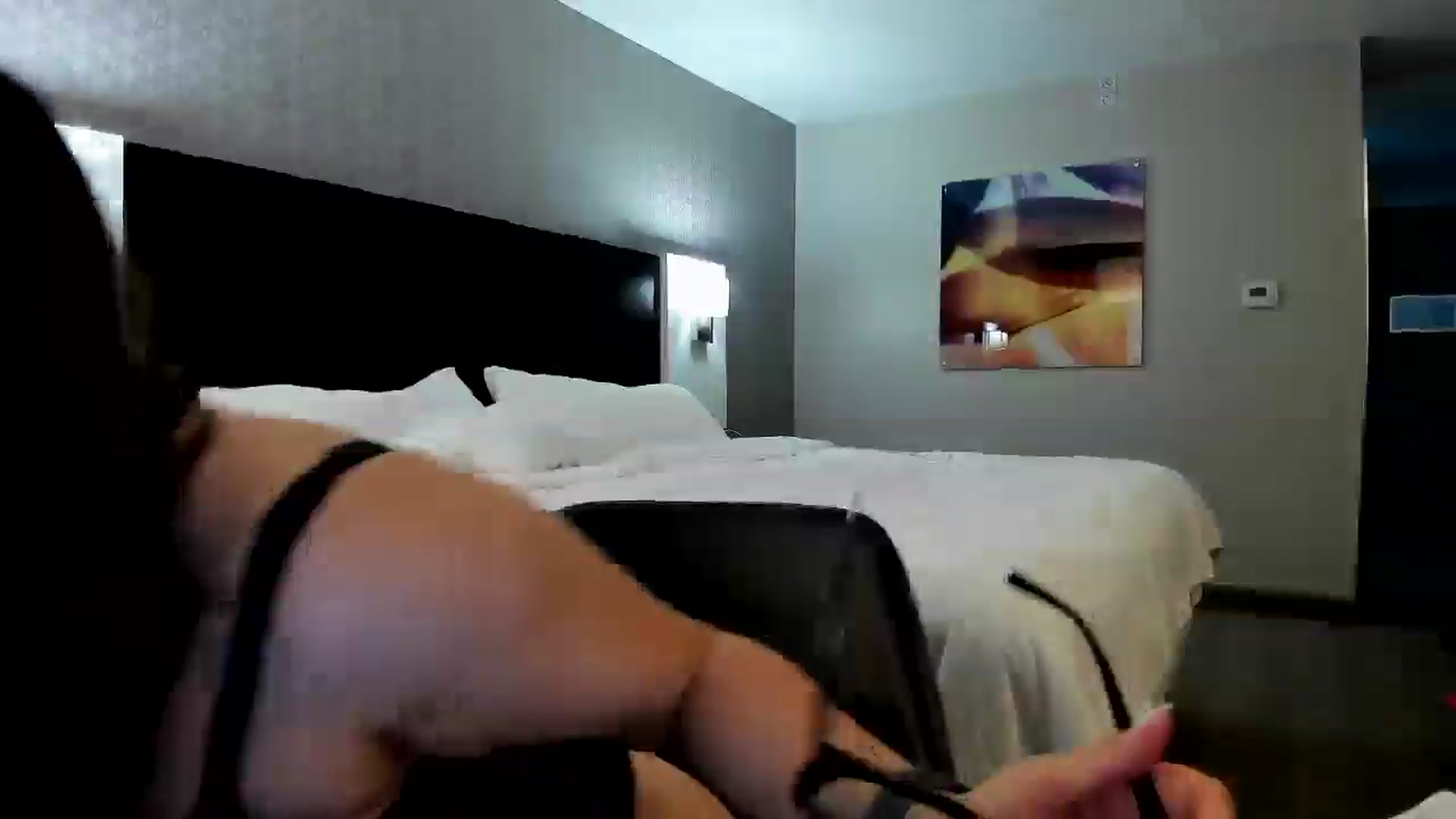 Gallery image thumbnail from The__GOAT's myfreecams stream on, 04/05/2025, 17:21 image 7 of 20