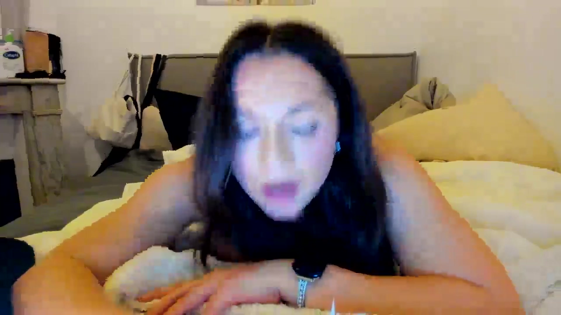 Gallery image thumbnail from The__GOAT's myfreecams stream on, 05/12/2025, 19:38 image 6 of 20
