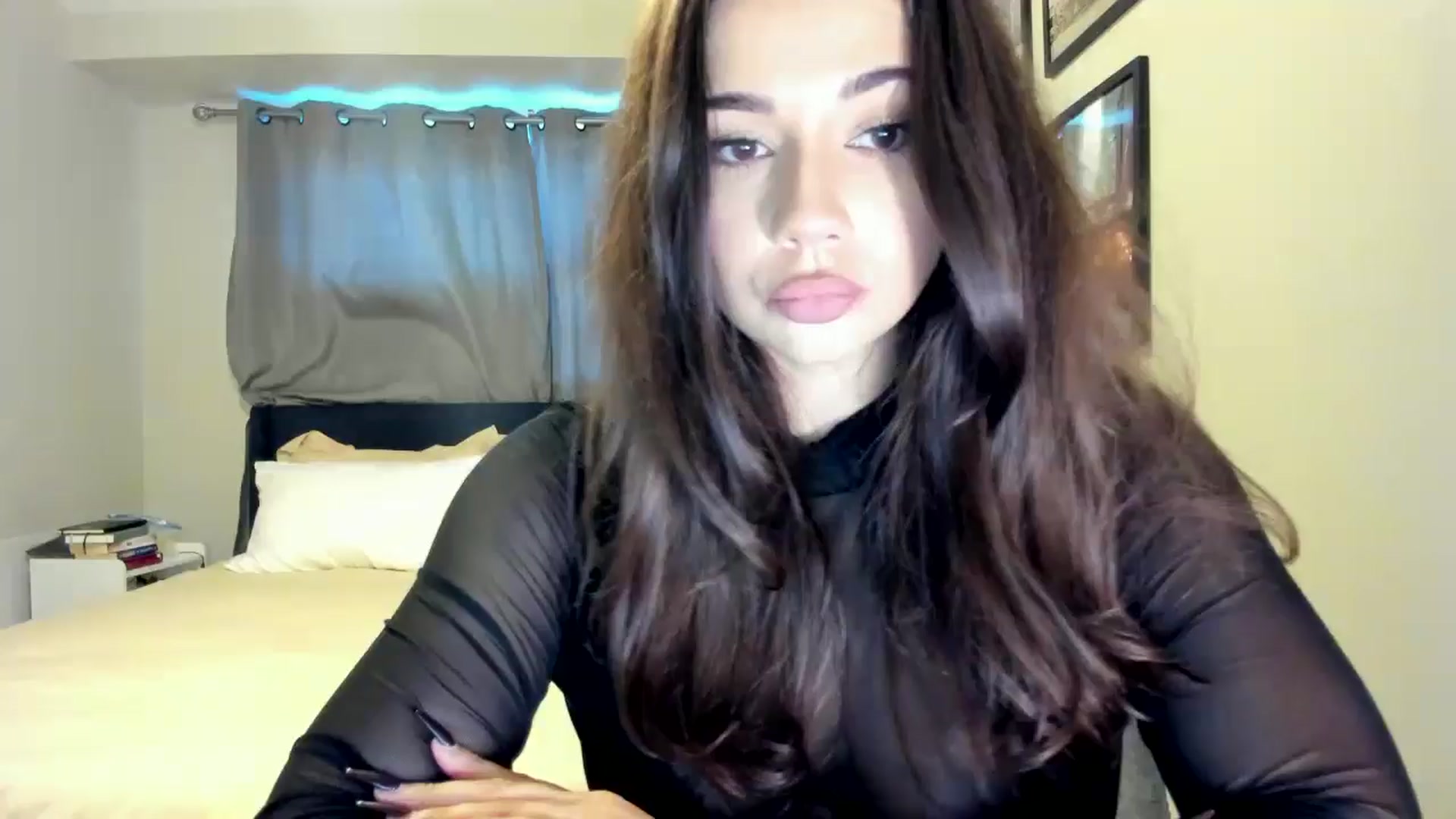 Gallery image thumbnail from The__GOAT's myfreecams stream on, 09/30/2025, 16:37 image 6 of 20