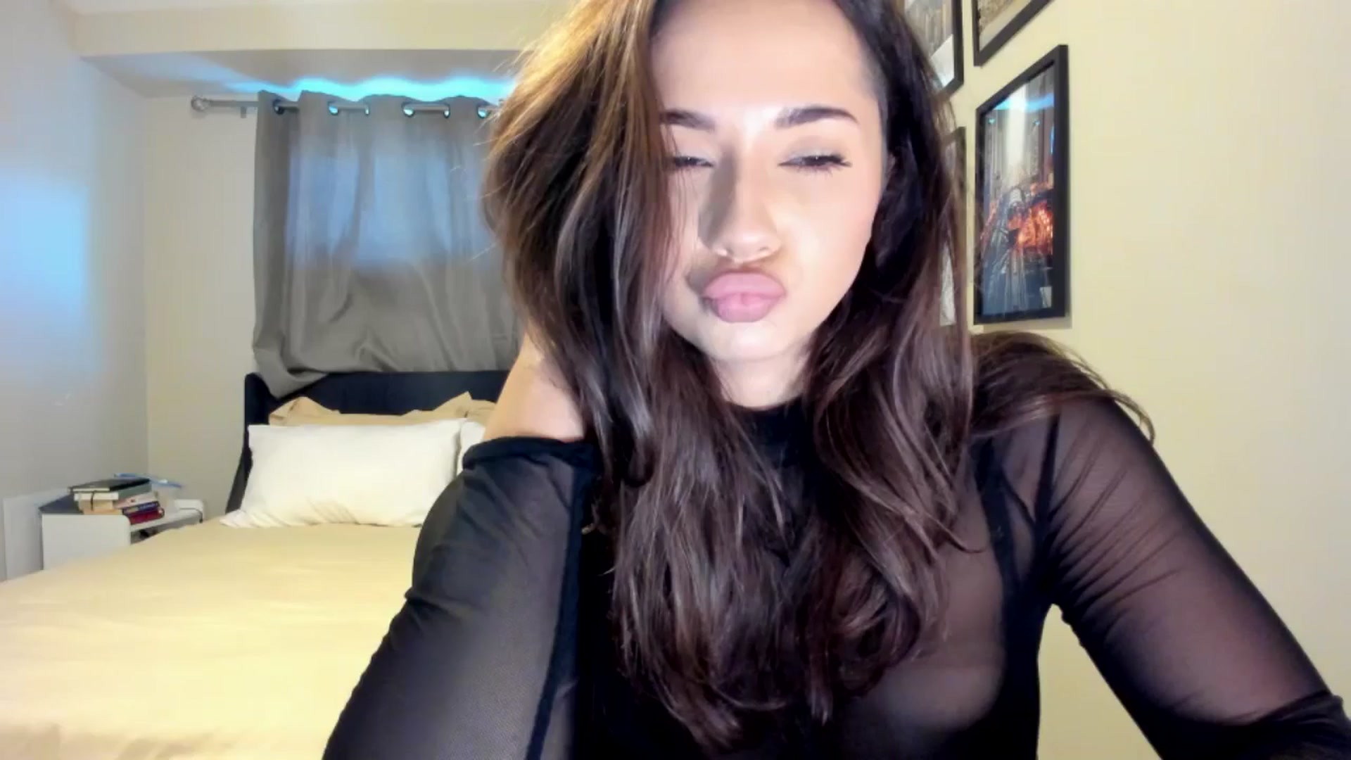 Gallery image thumbnail from The__GOAT's myfreecams stream on, 09/30/2025, 17:28 image 3 of 20