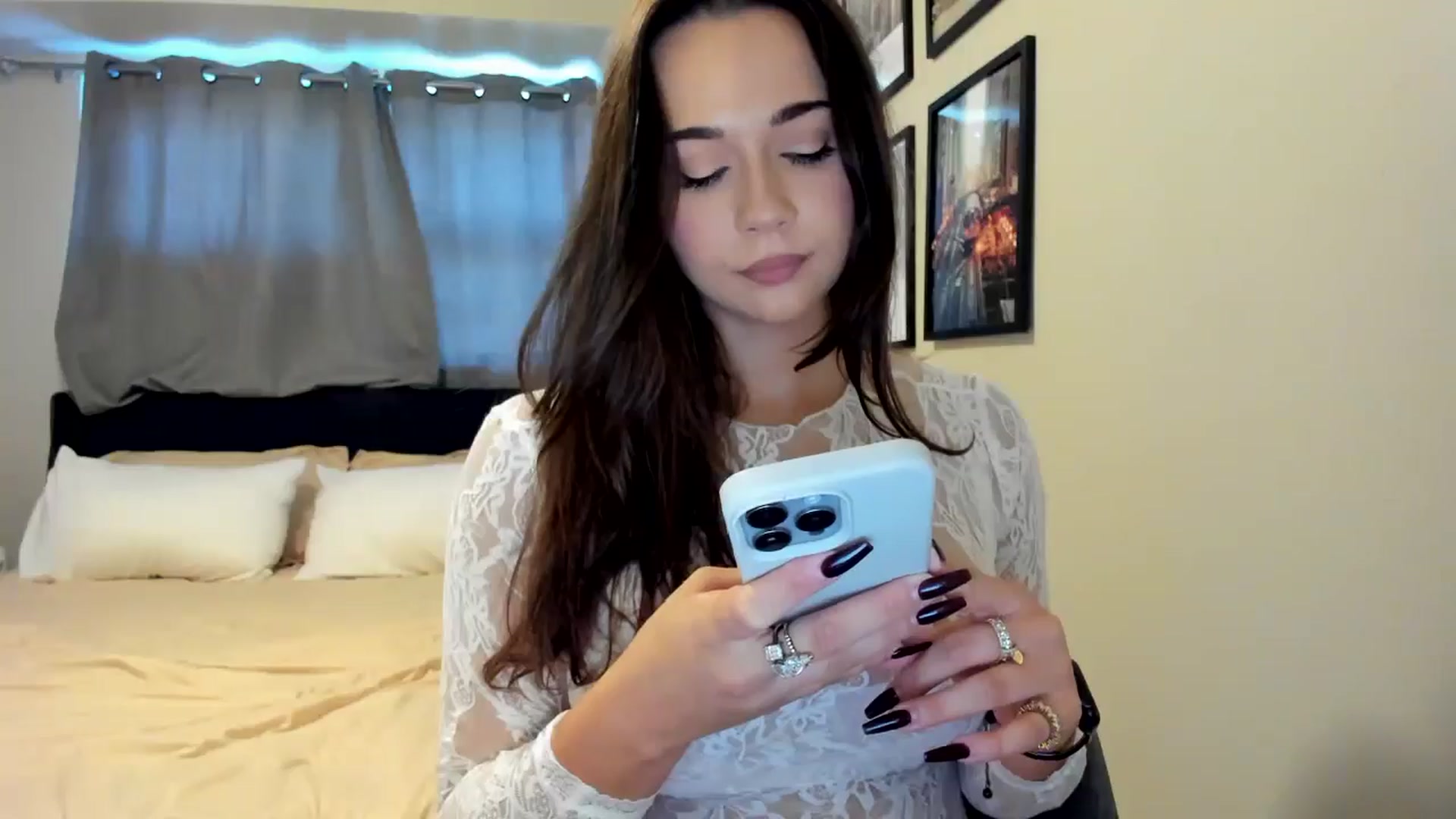 Gallery image thumbnail from The__GOAT's myfreecams stream on, 10/02/2025, 18:30 image 15 of 20