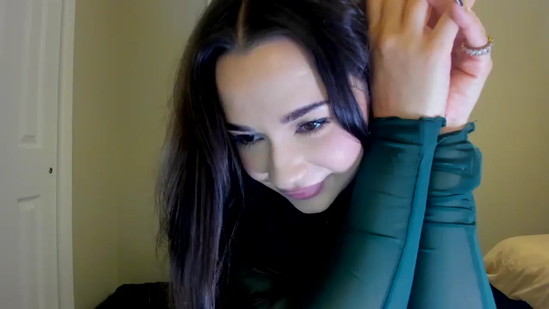Gallery image thumbnail from The__GOAT's myfreecams stream on, 10/03/2025, 15:59 image 10 of 20