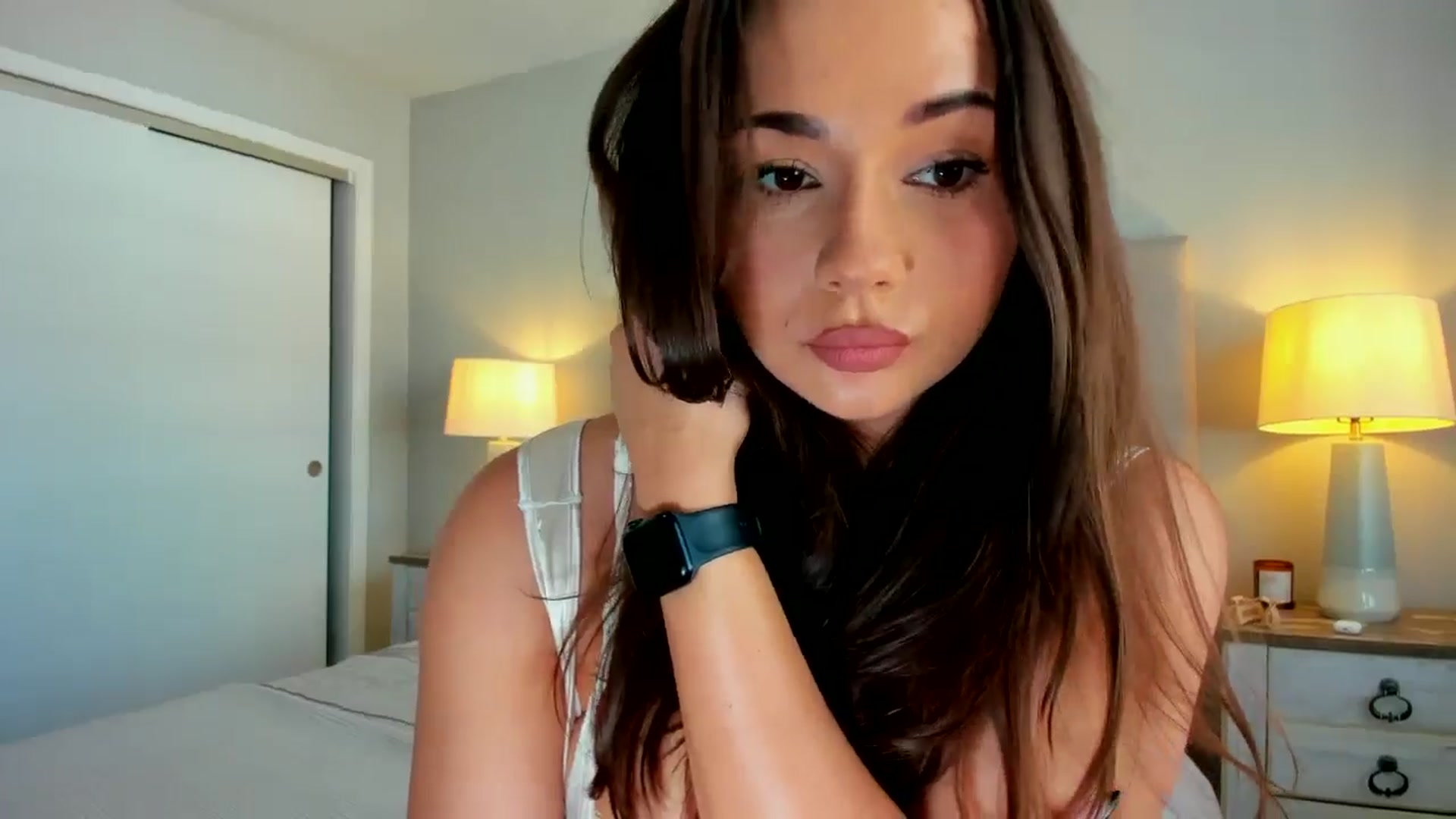 Gallery image thumbnail from The__GOAT's myfreecams stream on, 11/01/2025, 15:40 image 16 of 20