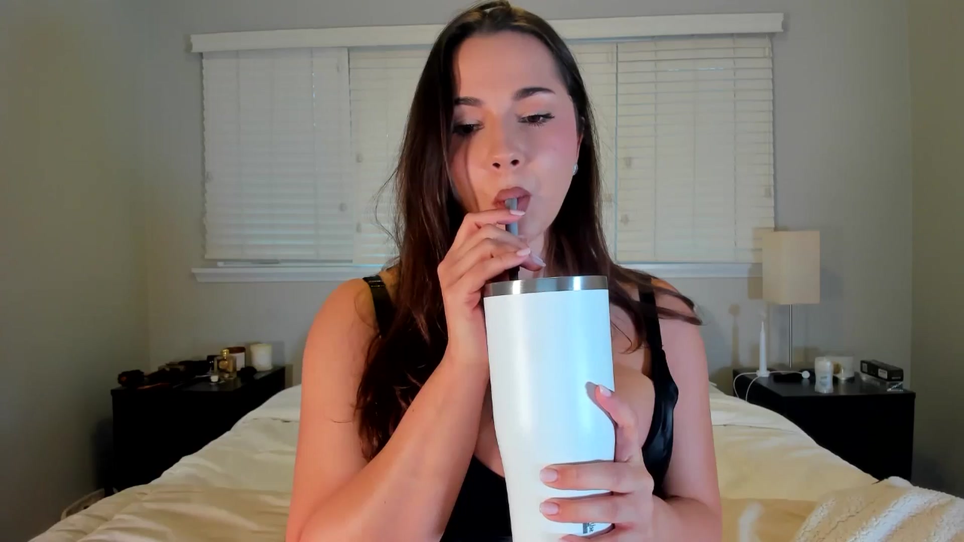Gallery image thumbnail from The__GOAT's myfreecams stream on, 12/22/2025, 21:56 image 6 of 20