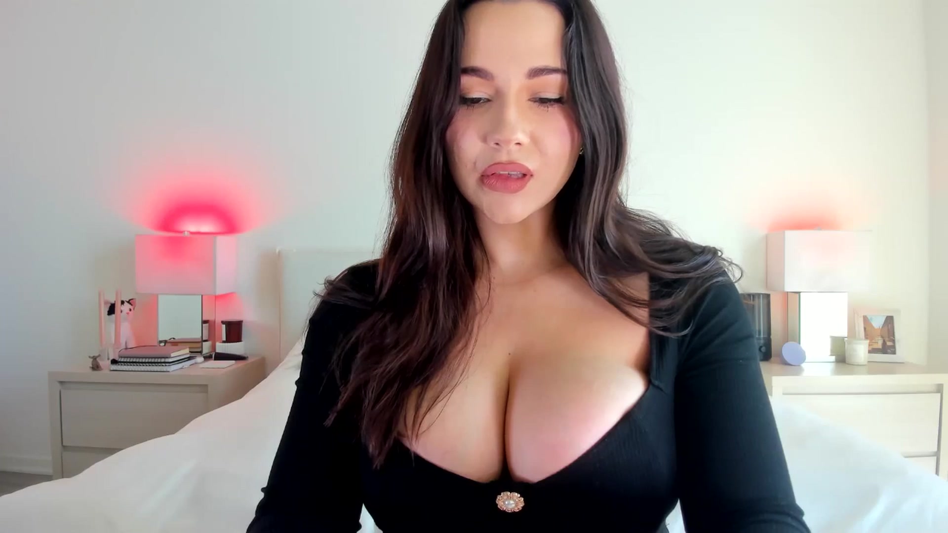 Gallery image thumbnail from The__GOAT's myfreecams stream on, 03/28/2026, 15:32 image 13 of 20