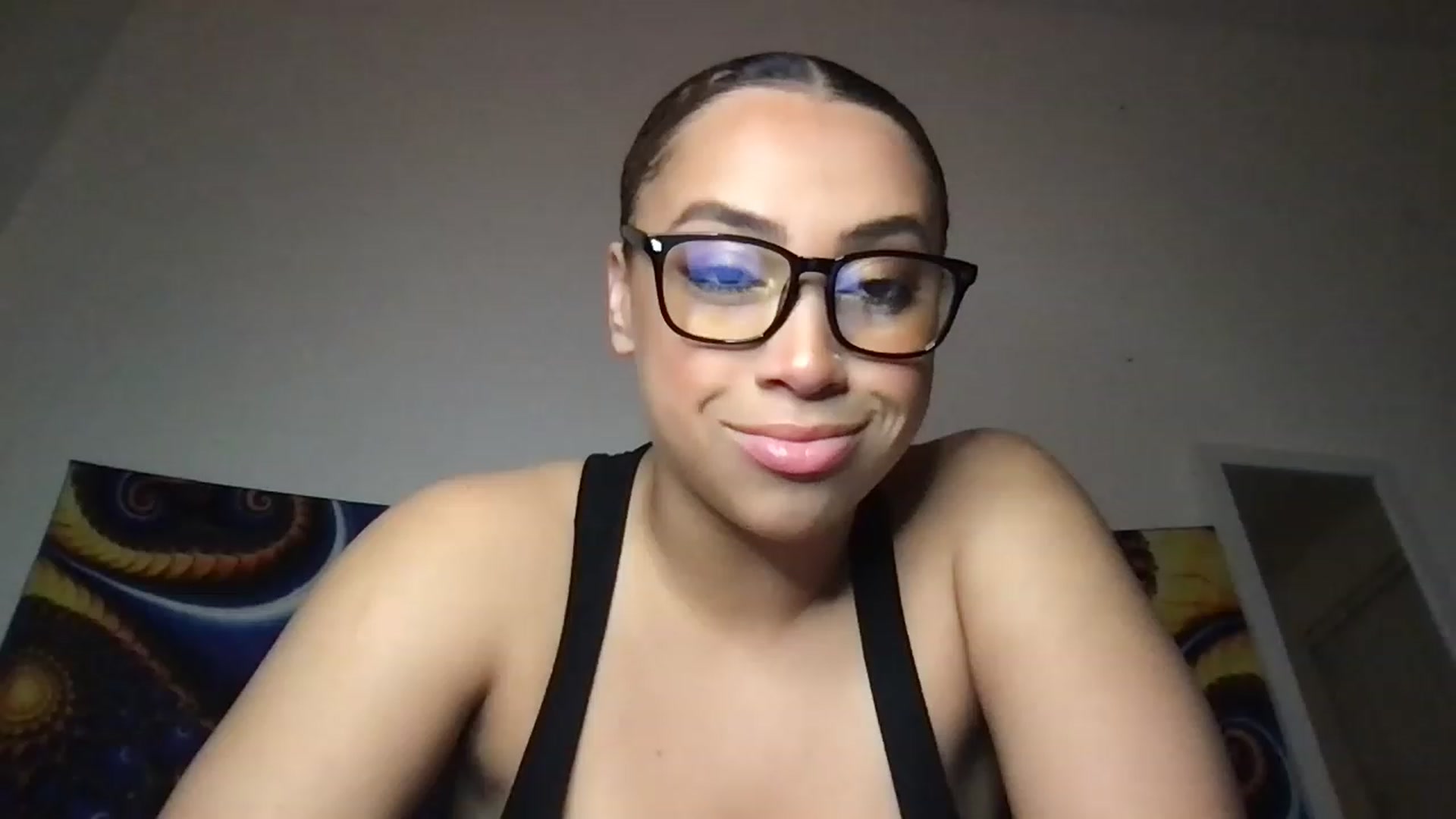 Gallery image thumbnail from Thehoneyswirl's myfreecams stream on, 04/16/2023, 11:13 image 7 of 20