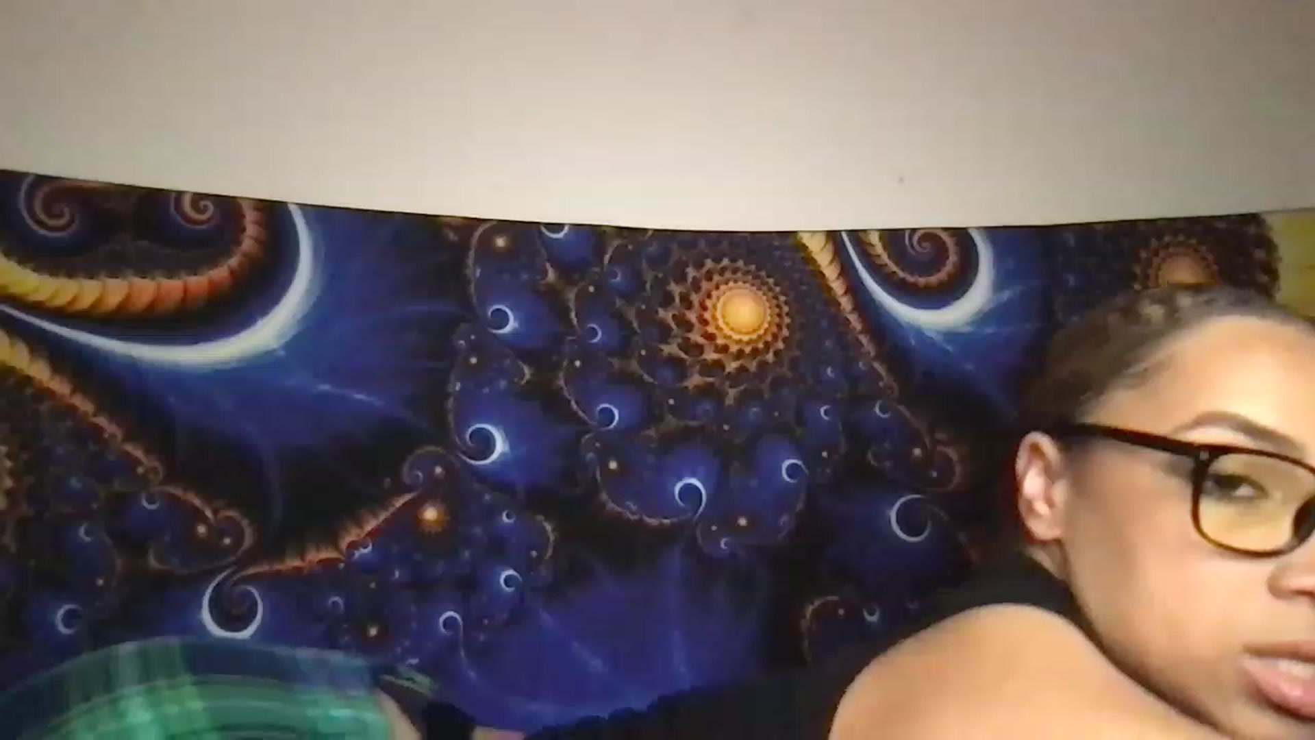 Gallery image thumbnail from Thehoneyswirl's myfreecams stream on, 04/16/2023, 11:13 image 16 of 20