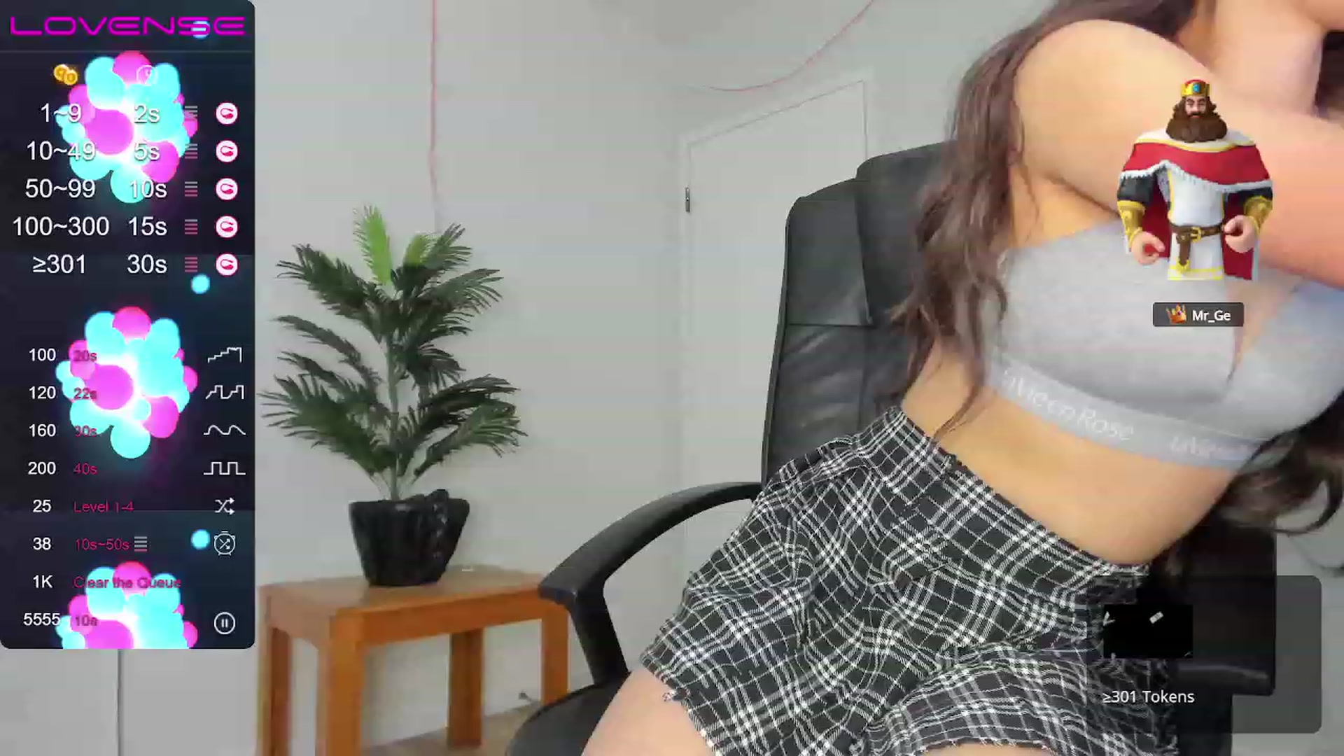 Gallery image thumbnail from Thekristina's myfreecams stream on, 07/31/2023, 23:21 image 8 of 20