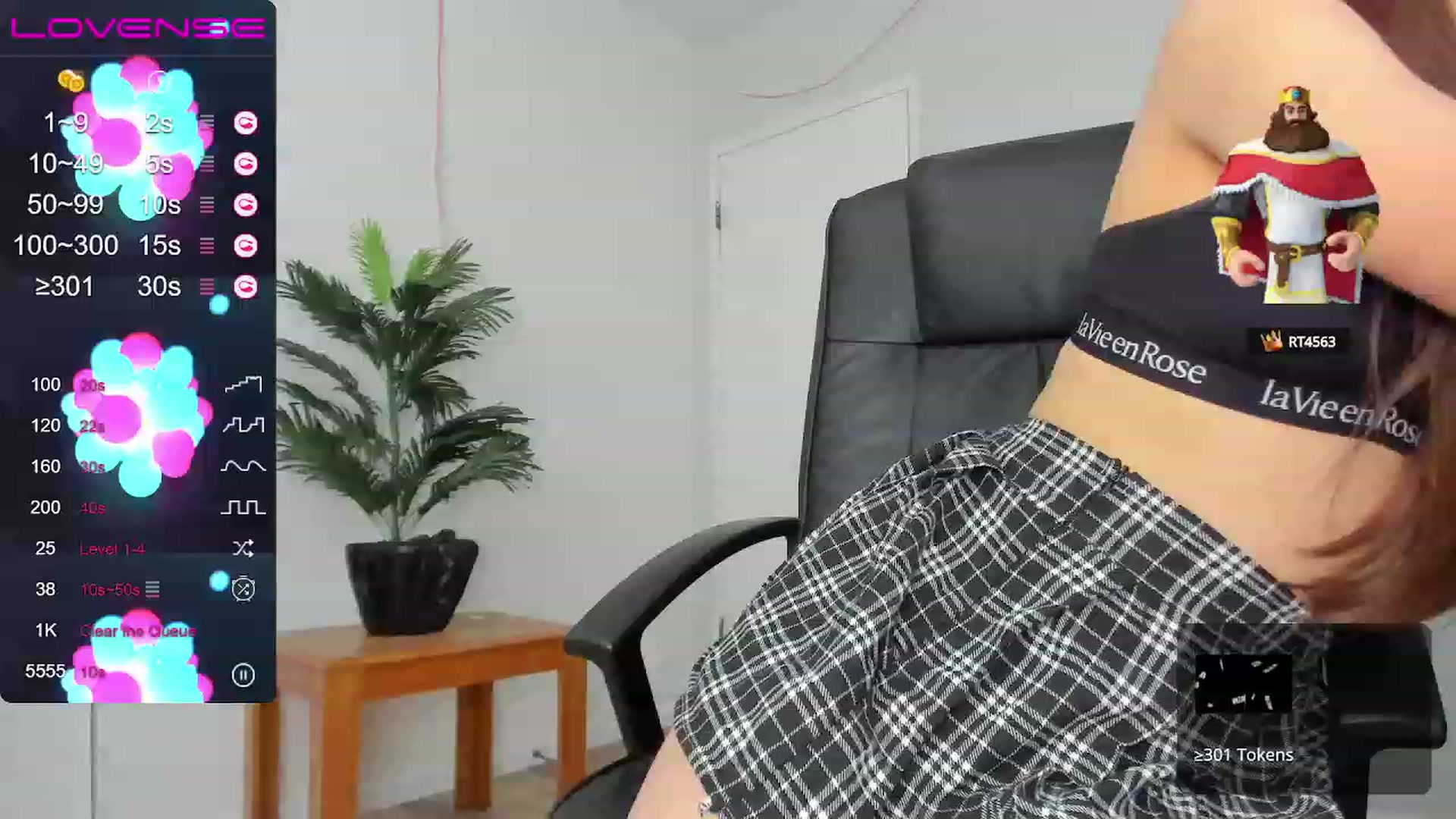 Gallery image thumbnail from Thekristina's myfreecams stream on, 08/03/2023, 24:03 image 10 of 20