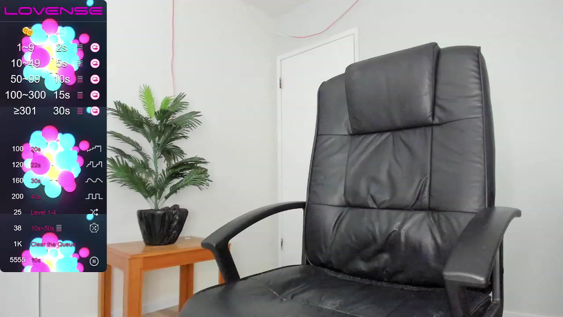 Gallery image thumbnail from Thekristina's myfreecams stream on, 08/03/2023, 21:45 image 15 of 20