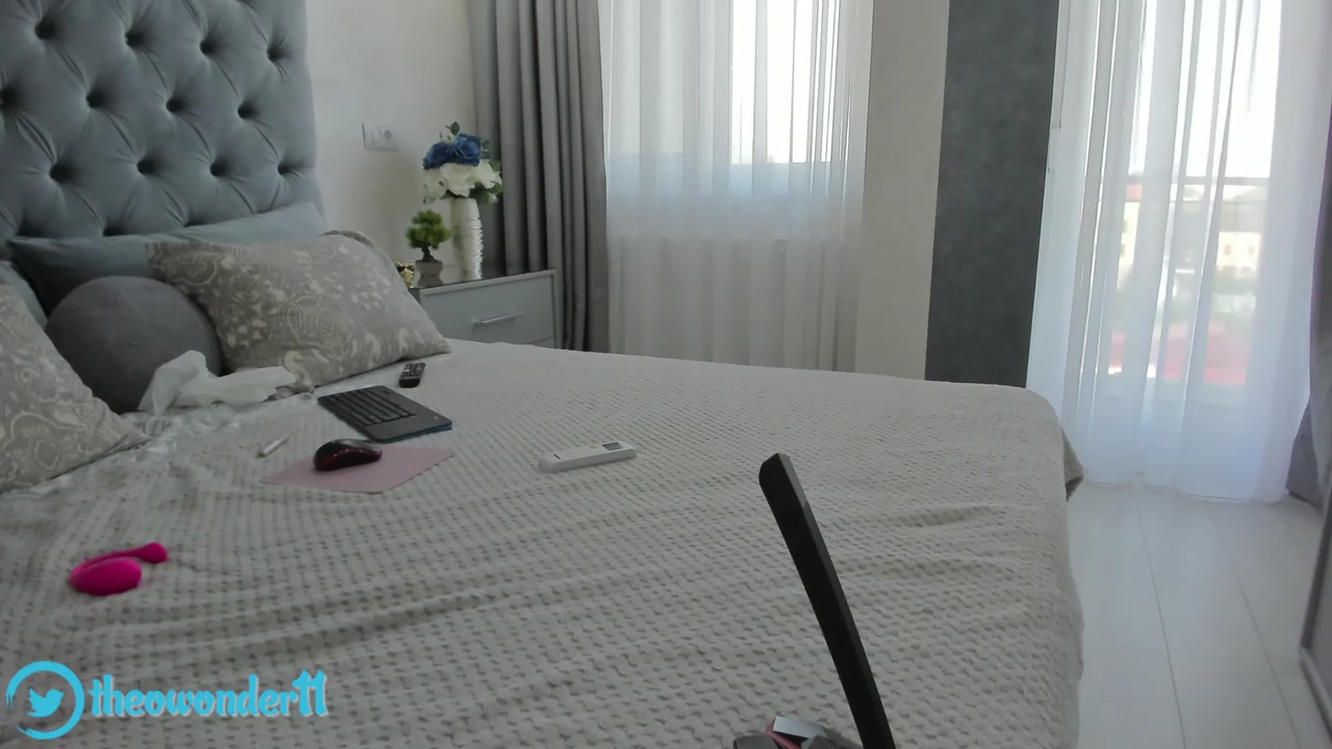 Gallery image thumbnail from Theowonder's myfreecams stream on, 07/06/2023, 07:08 image 6 of 20