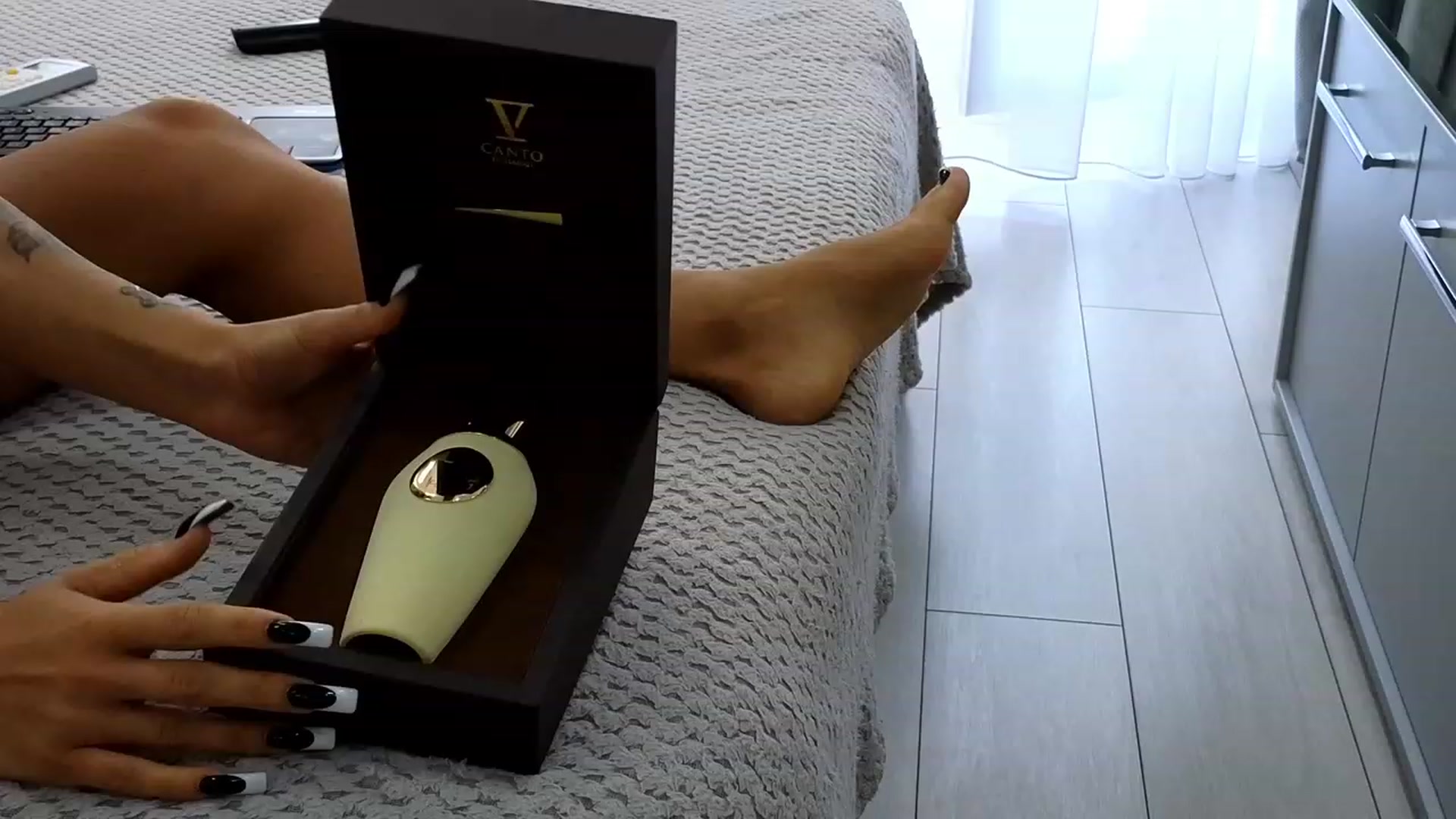 Gallery image thumbnail from Theowonder's myfreecams stream on, 08/18/2023, 10:03 image 13 of 20