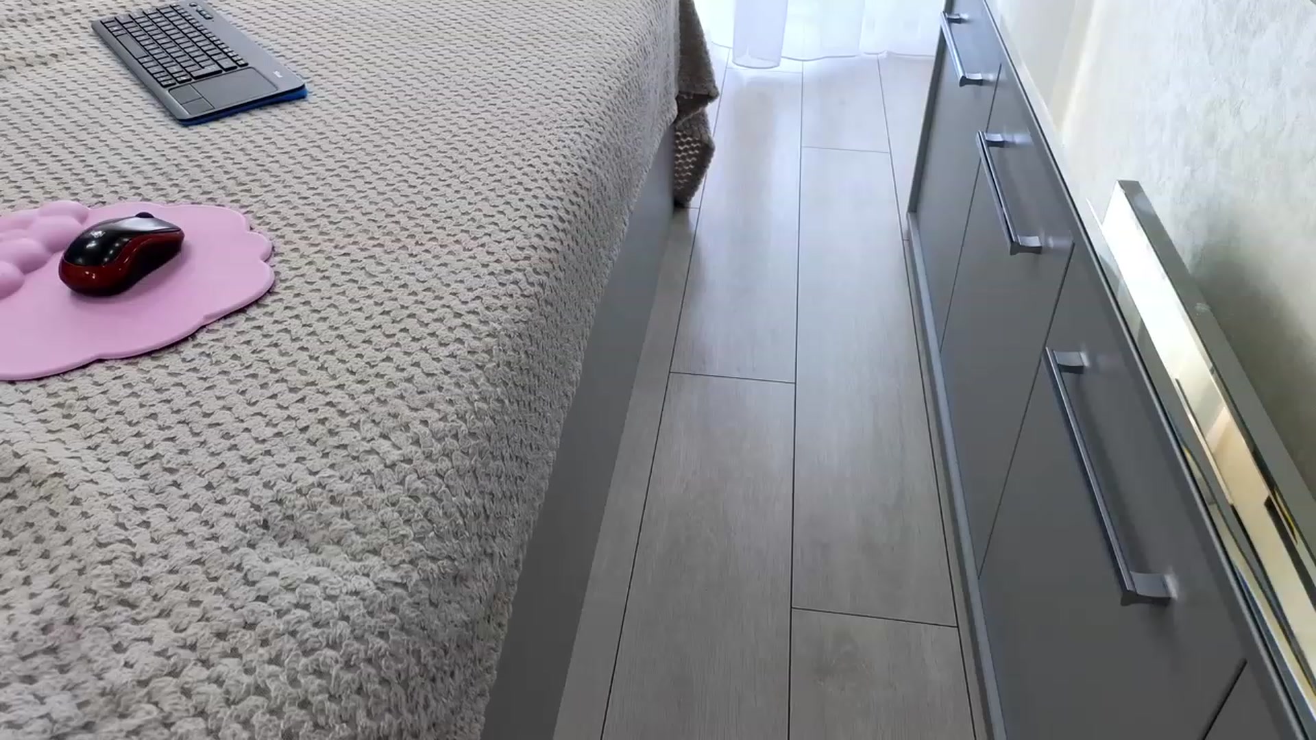 Gallery image thumbnail from Theowonder's myfreecams stream on, 10/03/2023, 11:06 image 7 of 20