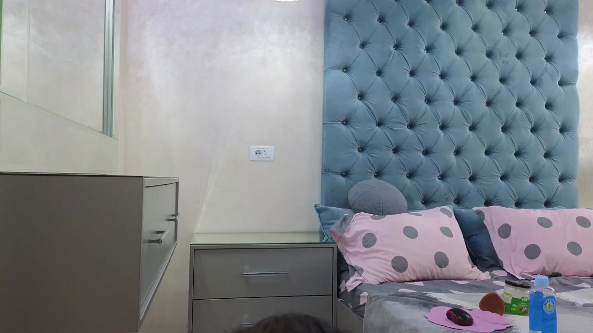 Gallery image thumbnail from Theowonder's myfreecams stream on, 04/26/2024, 10:36 image 11 of 20