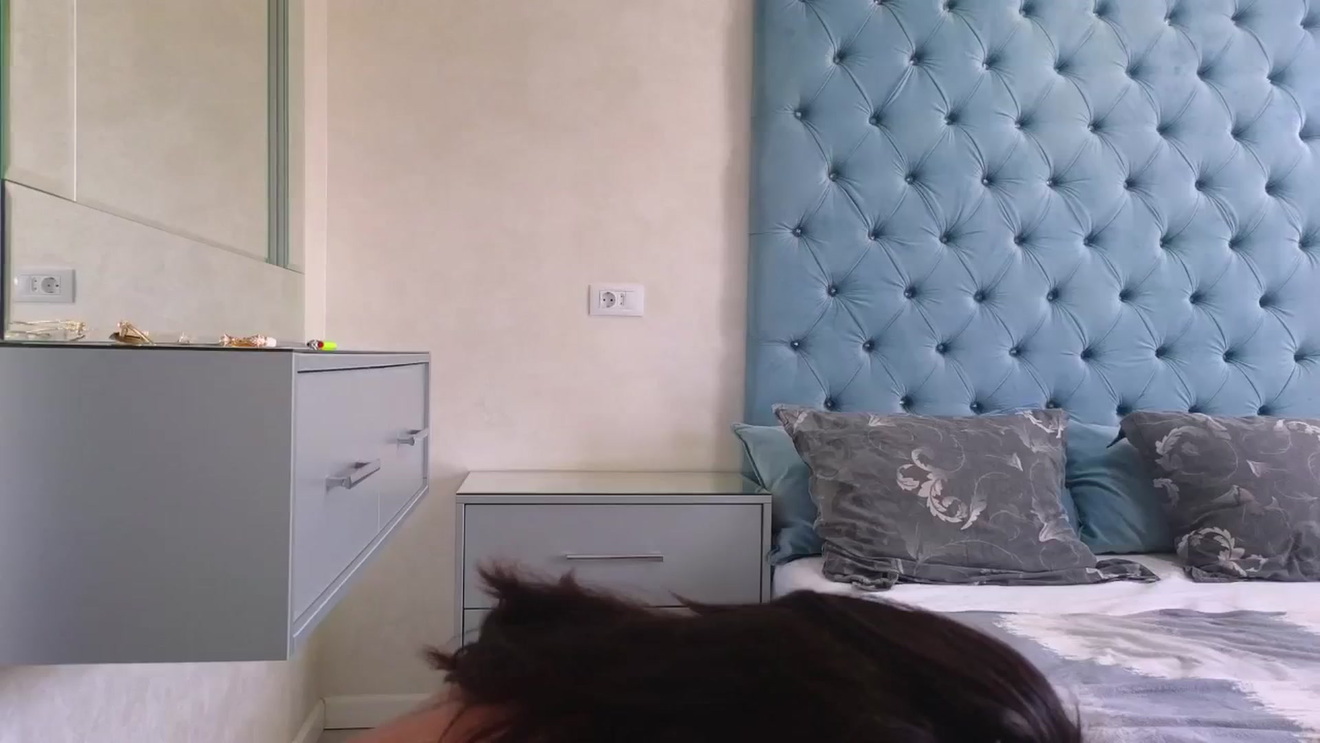 Gallery image thumbnail from Theowonder's myfreecams stream on, 05/22/2024, 13:19 image 8 of 20