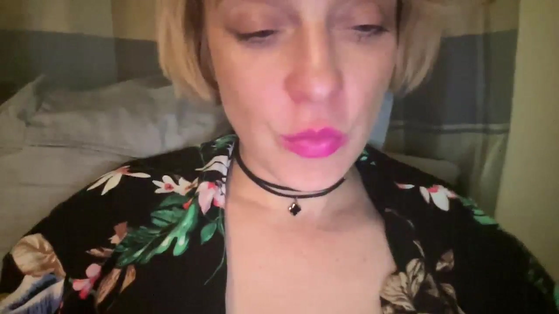 Gallery image thumbnail from Therapie's myfreecams stream on, 04/04/2025, 09:49 image 2 of 20