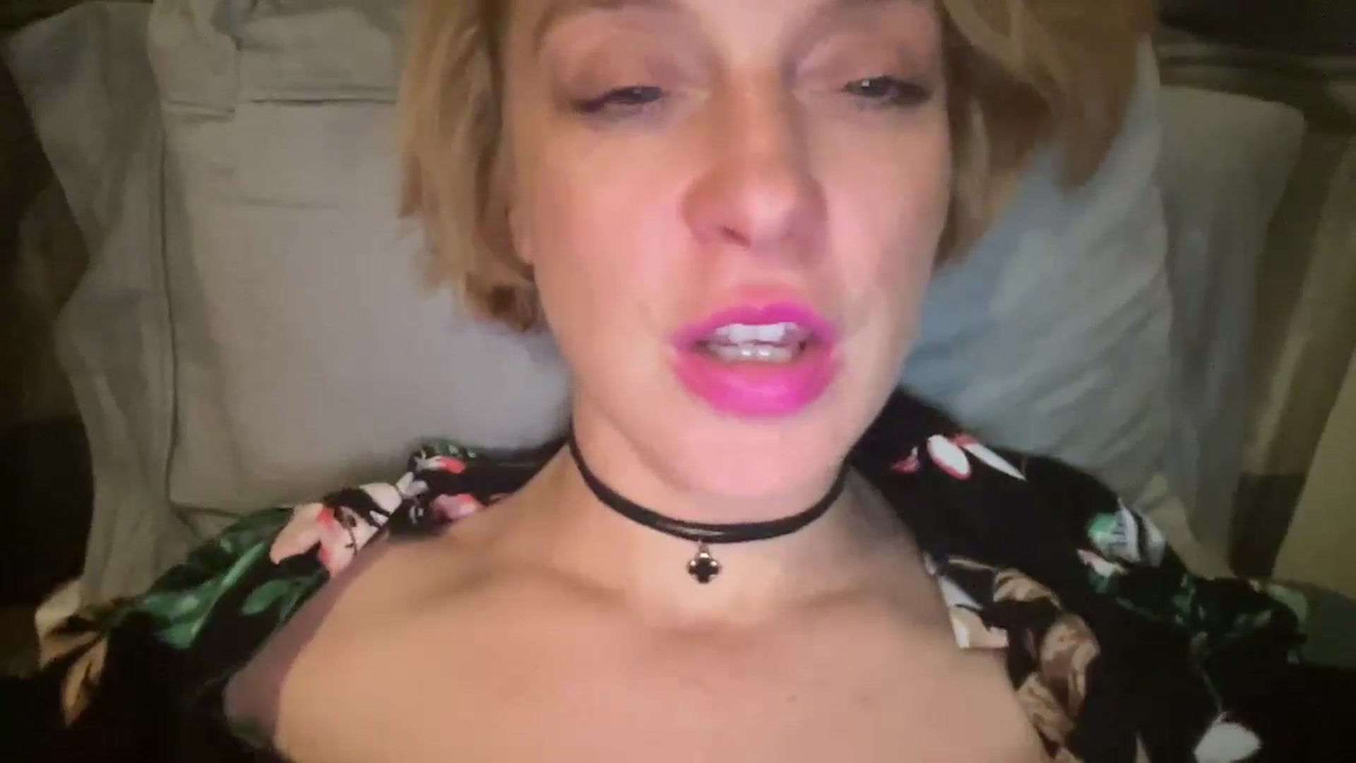Gallery image thumbnail from Therapie's myfreecams stream on, 04/04/2025, 09:49 image 10 of 20