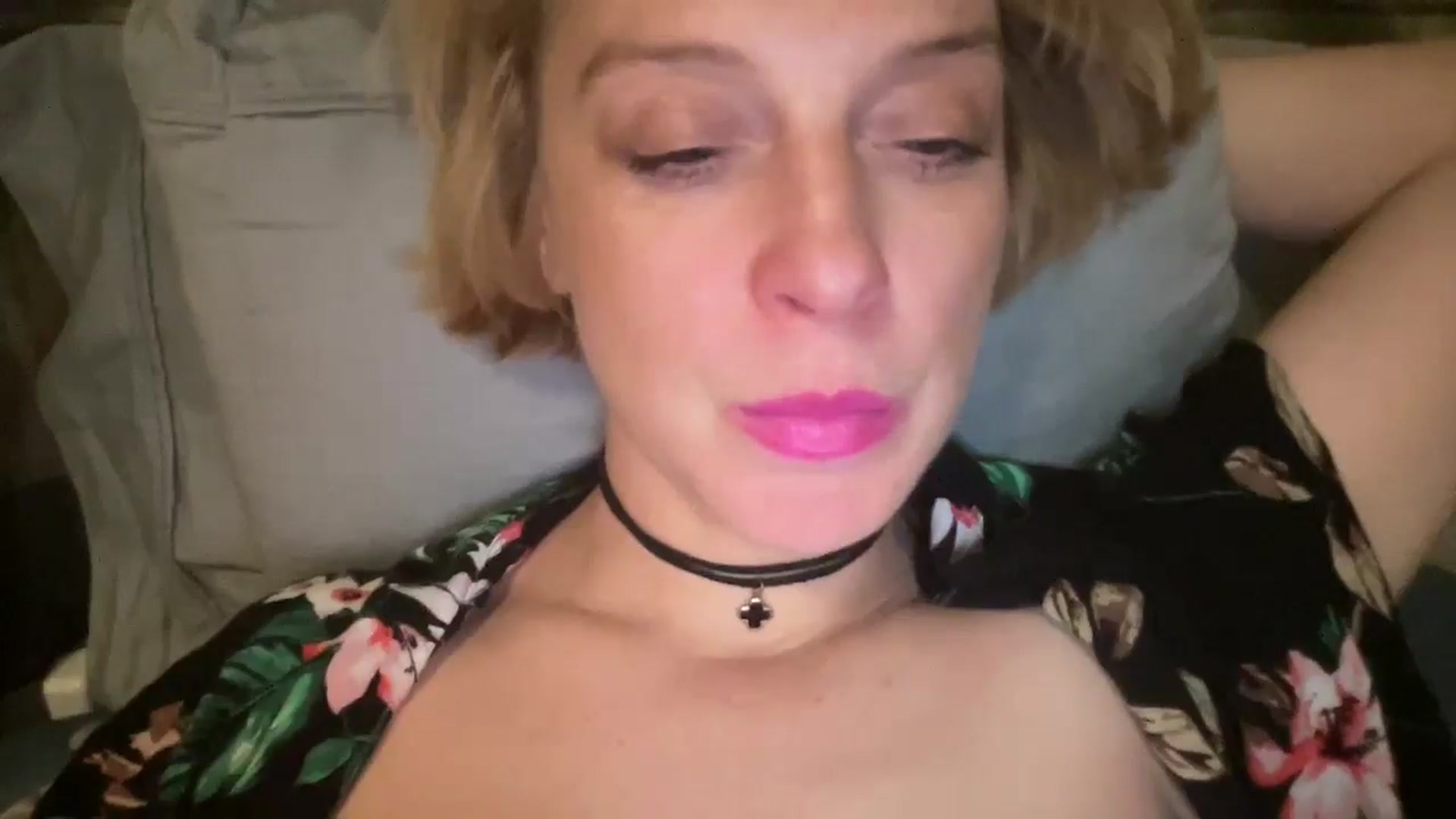 Gallery image thumbnail from Therapie's myfreecams stream on, 04/04/2025, 09:49 image 15 of 20