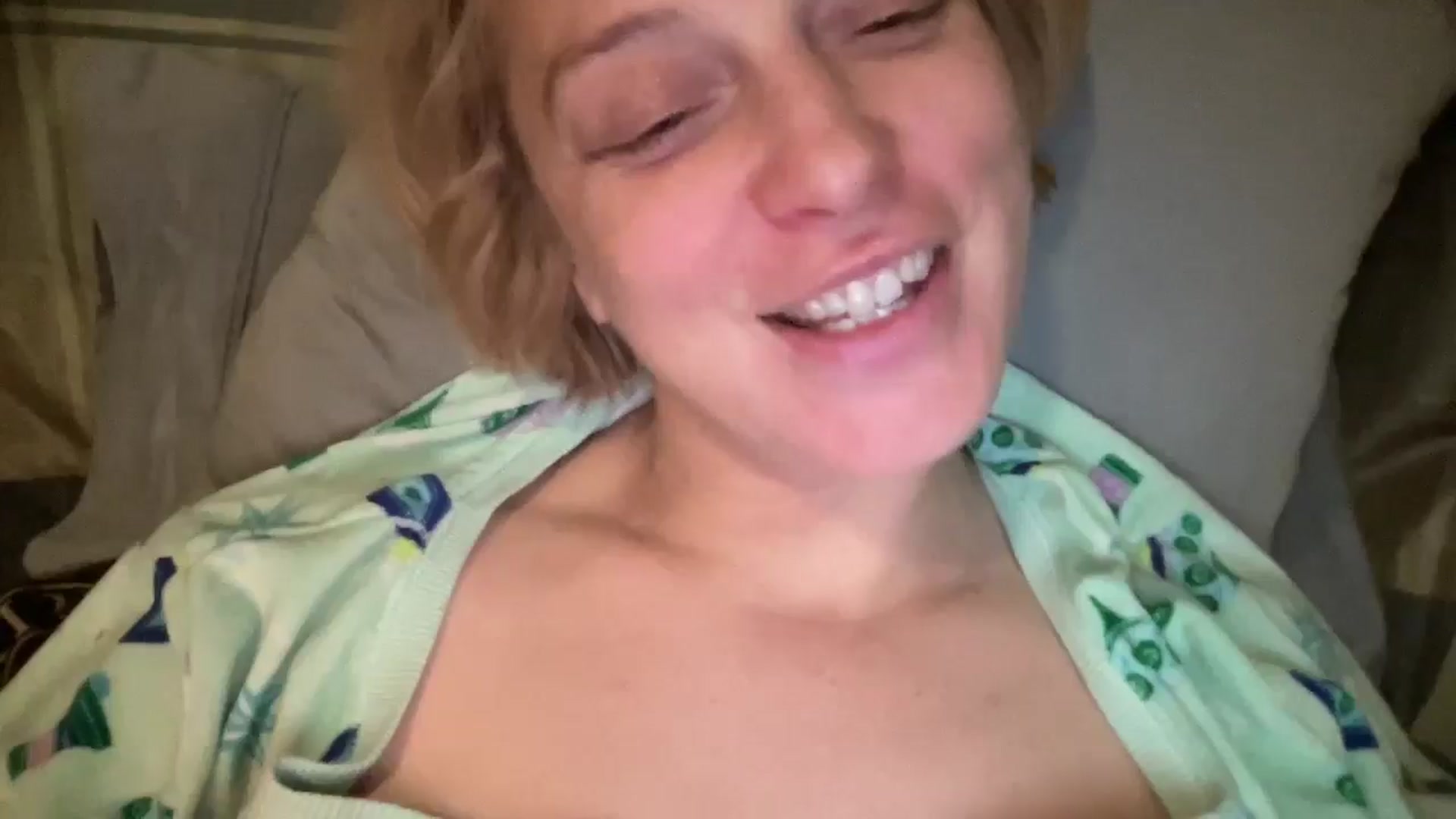 Gallery image thumbnail from Therapie's myfreecams stream on, 04/13/2025, 04:15 image 19 of 20