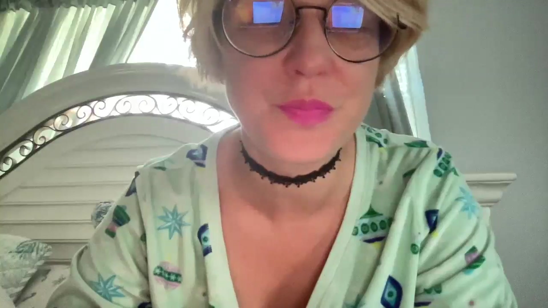 Gallery image thumbnail from Therapie's myfreecams stream on, 05/07/2025, 17:46 image 15 of 20