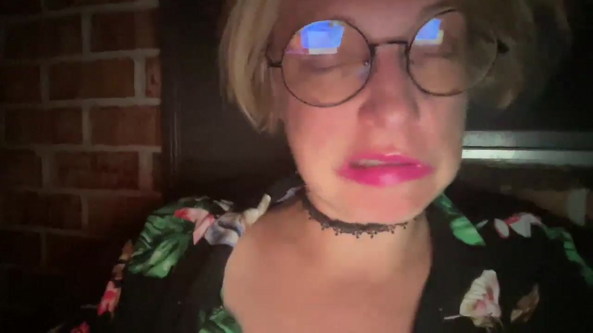 Gallery image thumbnail from Therapie's myfreecams stream on, 05/19/2025, 02:59 image 5 of 20