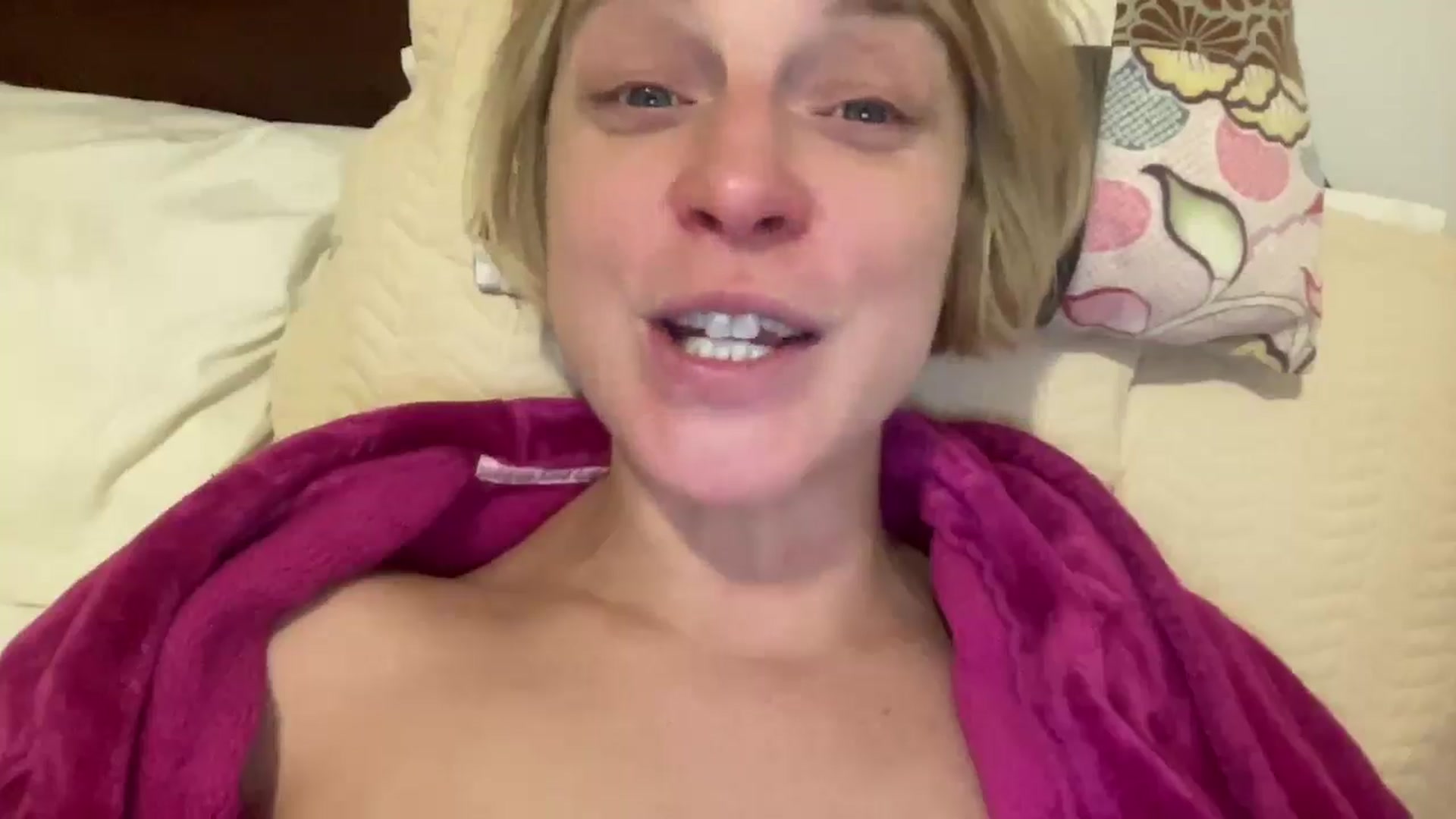 Gallery image thumbnail from Therapie's myfreecams stream on, 09/21/2025, 08:11 image 19 of 20