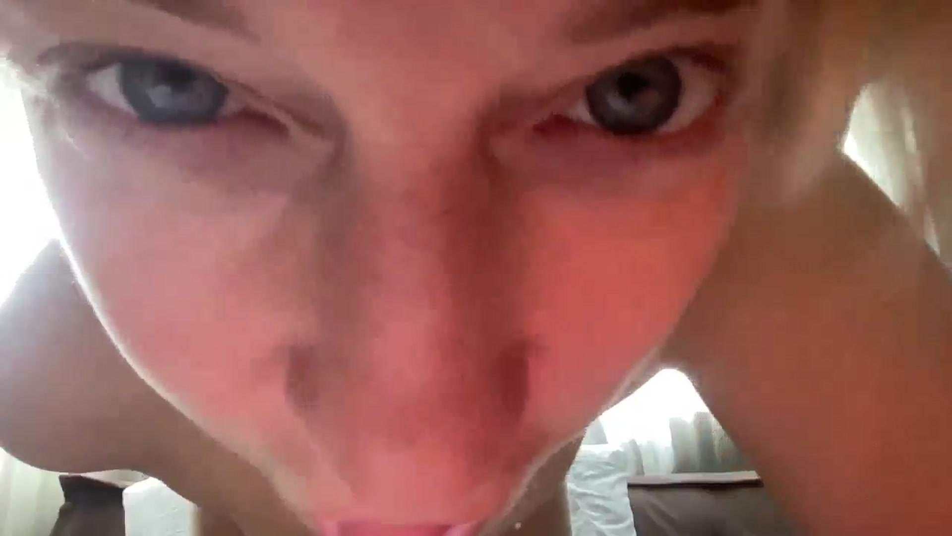 Gallery image thumbnail from Therapie's myfreecams stream on, 10/25/2025, 15:21 image 8 of 20