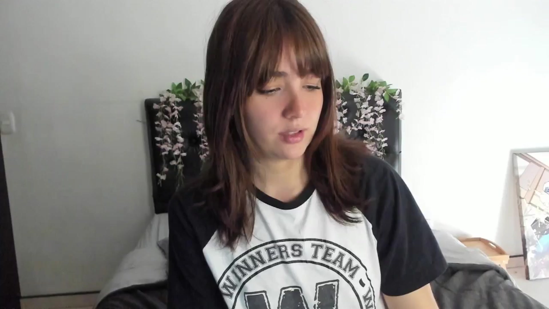 Gallery image thumbnail from Thewhitegirl's myfreecams stream on, 06/14/2025, 17:05 image 1 of 20