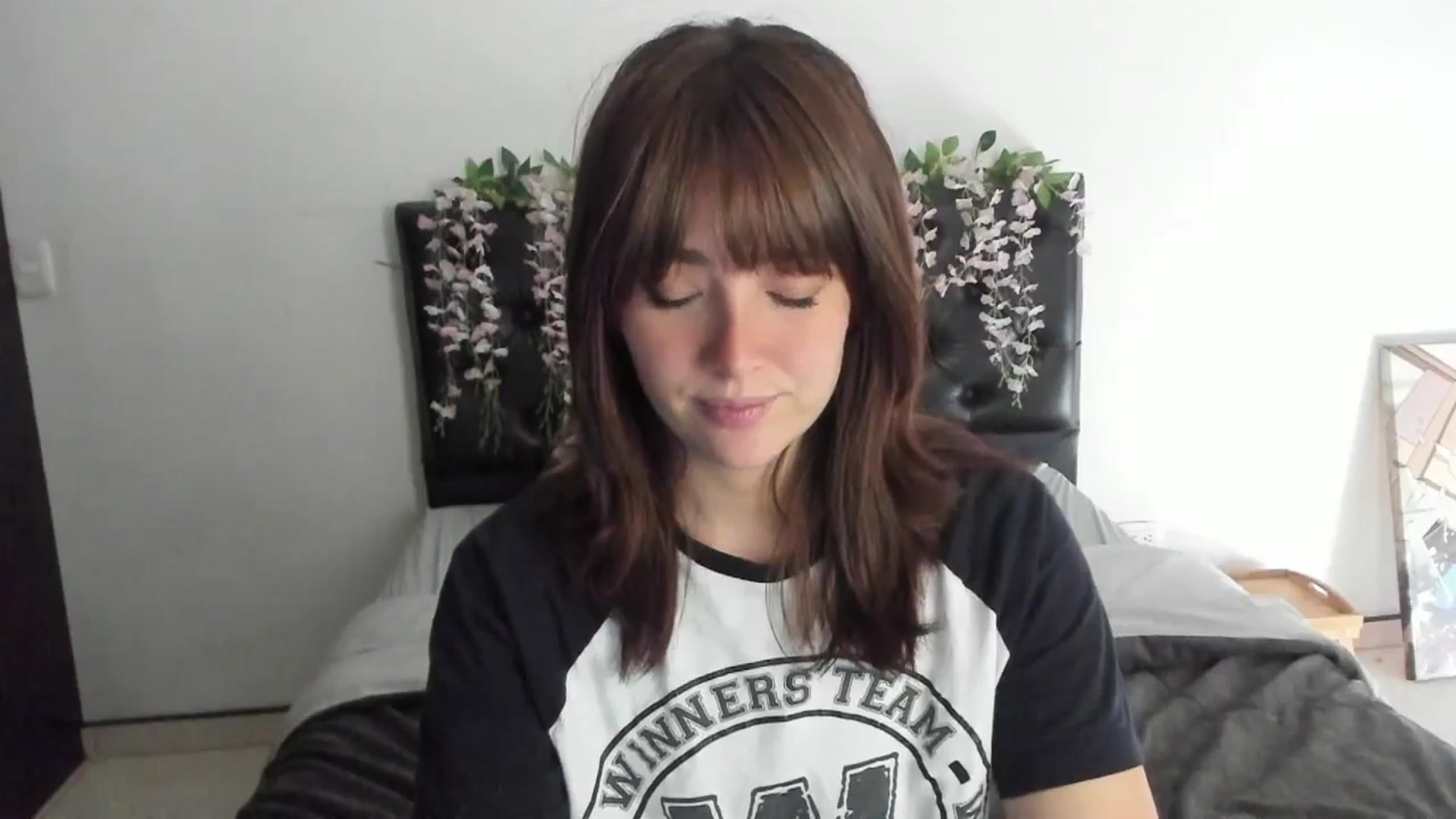 Gallery image thumbnail from Thewhitegirl's myfreecams stream on, 06/14/2025, 17:05 image 3 of 20