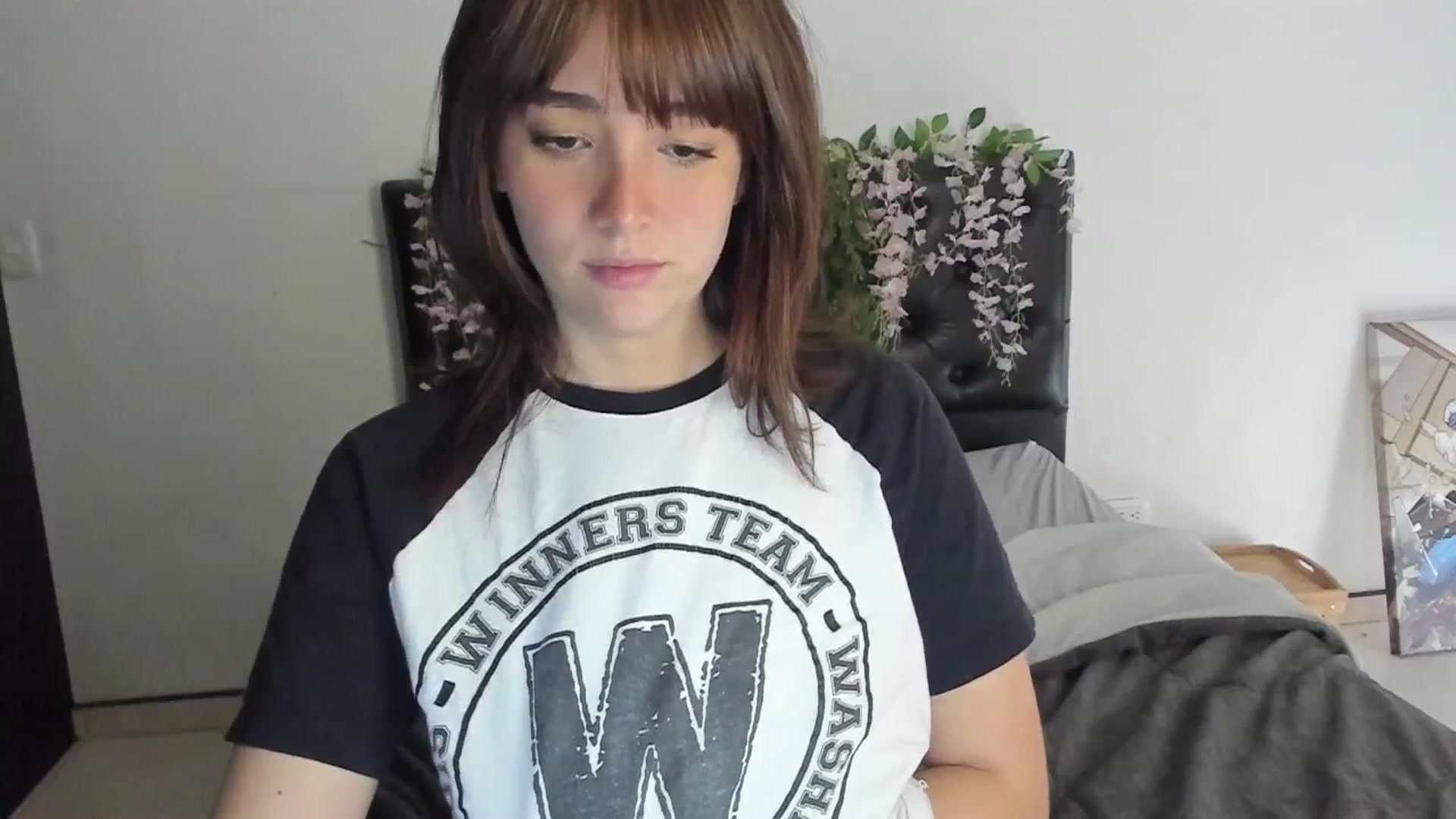 Gallery image thumbnail from Thewhitegirl's myfreecams stream on, 06/14/2025, 18:23 image 4 of 20