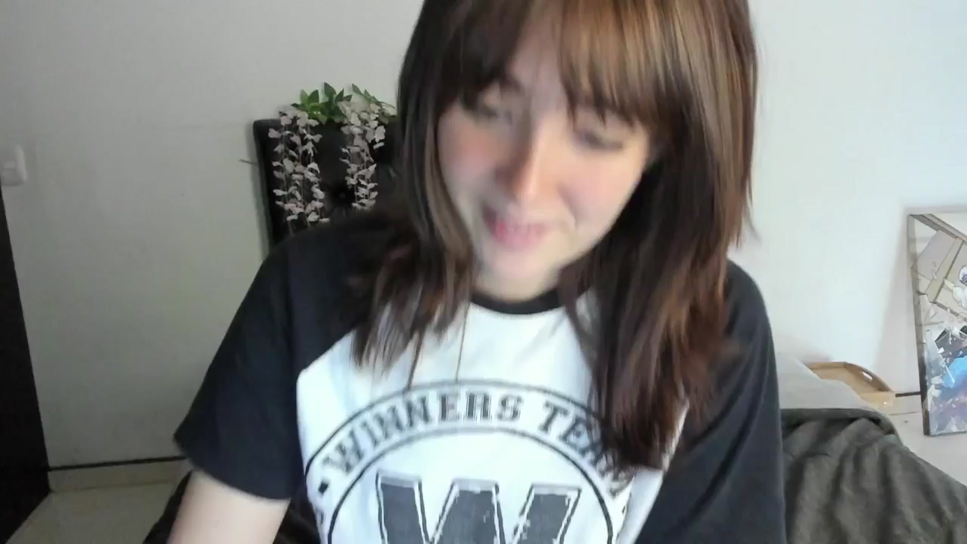 Gallery image thumbnail from Thewhitegirl's myfreecams stream on, 06/14/2025, 18:23 image 1 of 20