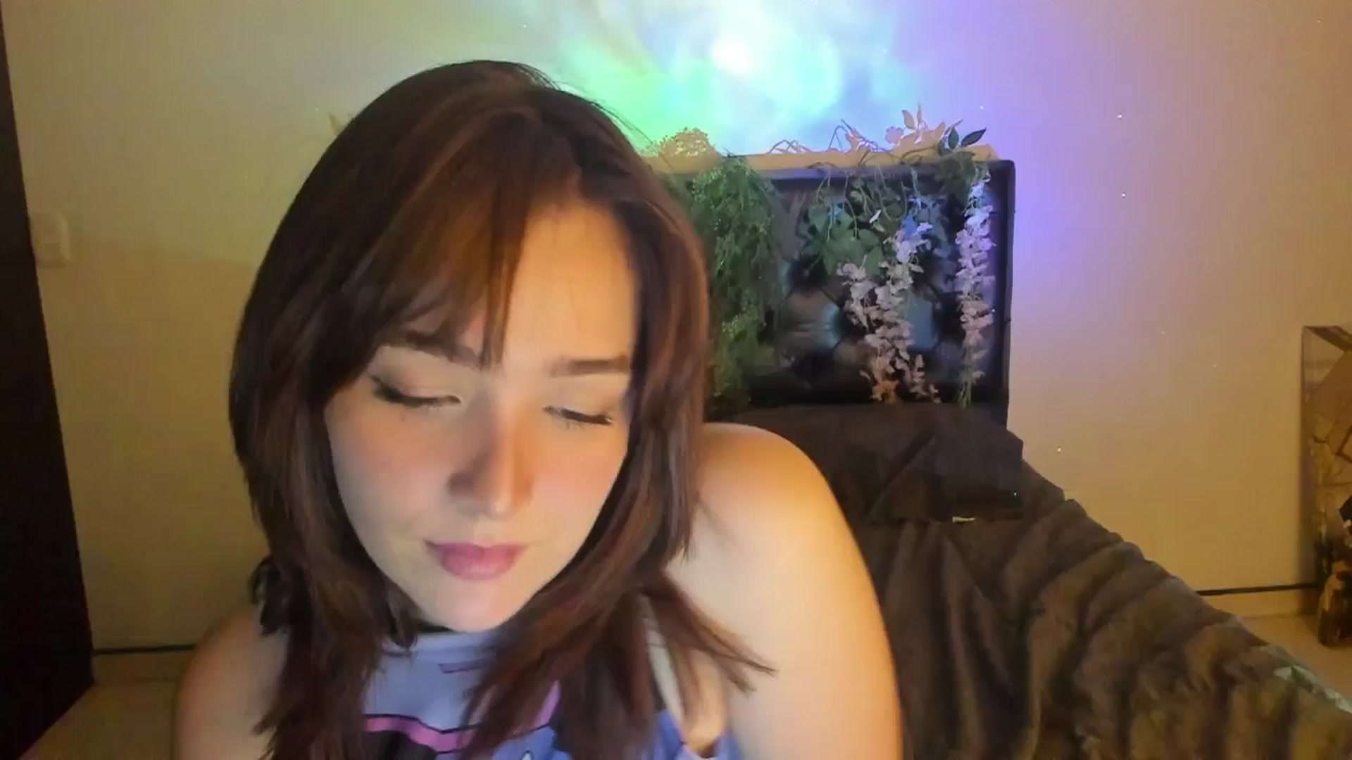 Gallery image thumbnail from Thewhitegirl's myfreecams stream on, 06/25/2025, 04:41 image 20 of 20