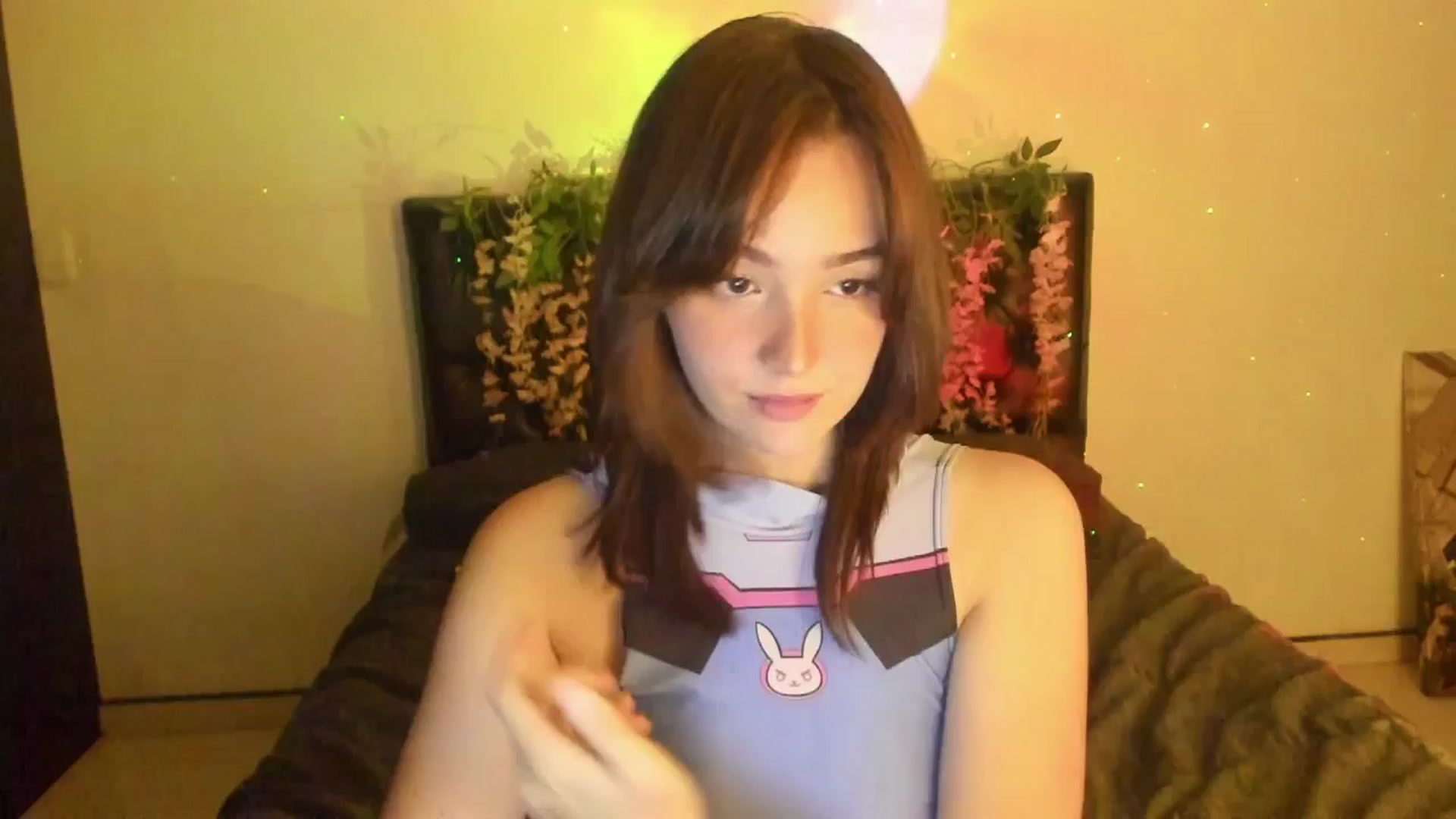 Gallery image thumbnail from Thewhitegirl's myfreecams stream on, 06/25/2025, 04:41 image 15 of 20