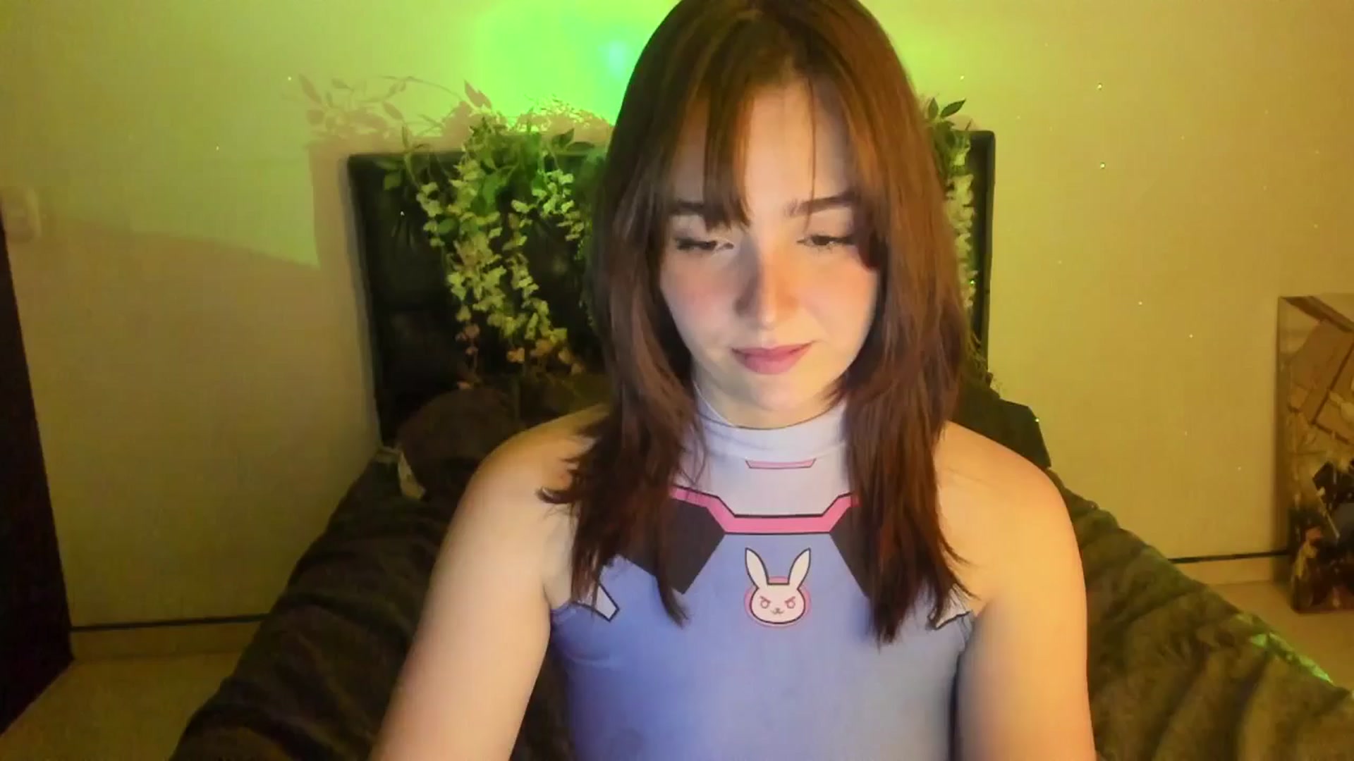 Gallery image thumbnail from Thewhitegirl's myfreecams stream on, 06/25/2025, 04:41 image 13 of 20