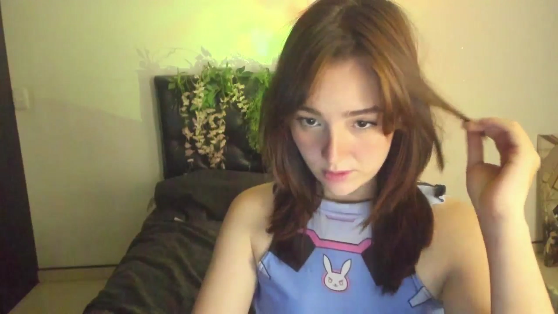 Gallery image thumbnail from Thewhitegirl's myfreecams stream on, 06/25/2025, 05:02 image 4 of 20
