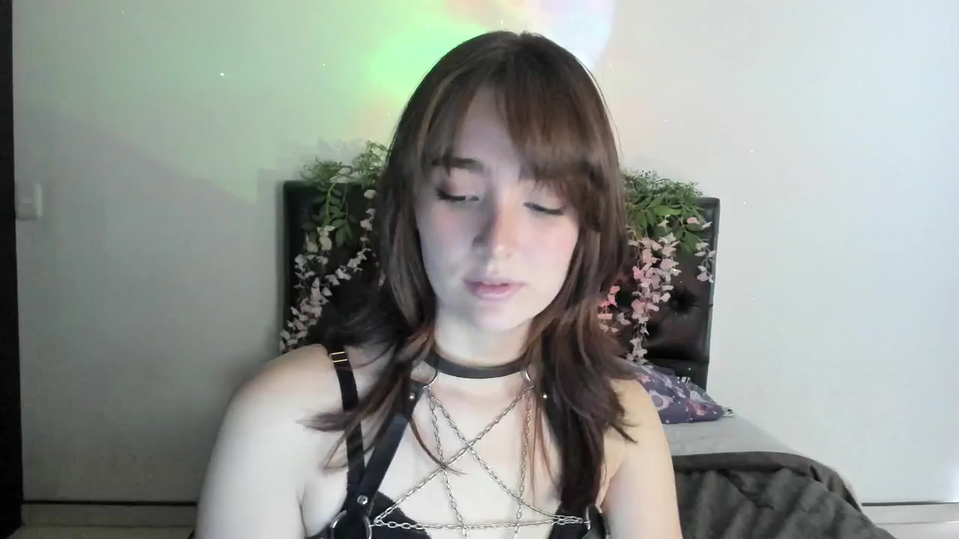Gallery image thumbnail from Thewhitegirl's myfreecams stream on, 07/12/2025, 15:31 image 7 of 20