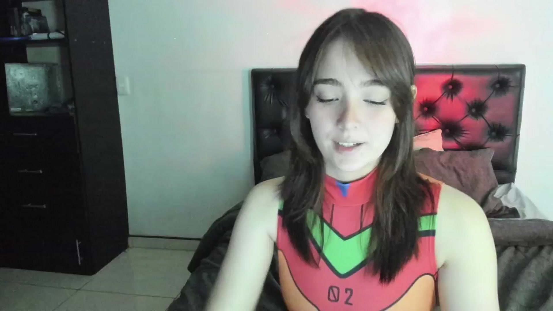 Gallery image thumbnail from Thewhitegirl's myfreecams stream on, 08/02/2025, 18:06 image 17 of 20