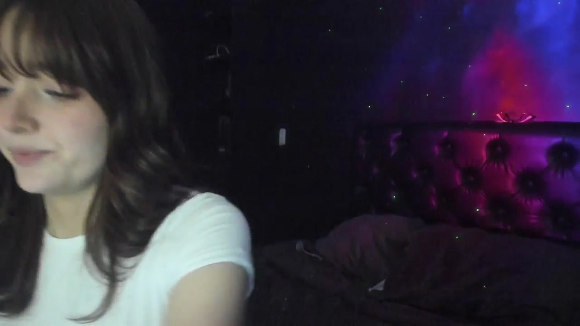 Gallery image thumbnail from Thewhitegirl's myfreecams stream on, 08/14/2025, 04:52 image 5 of 20