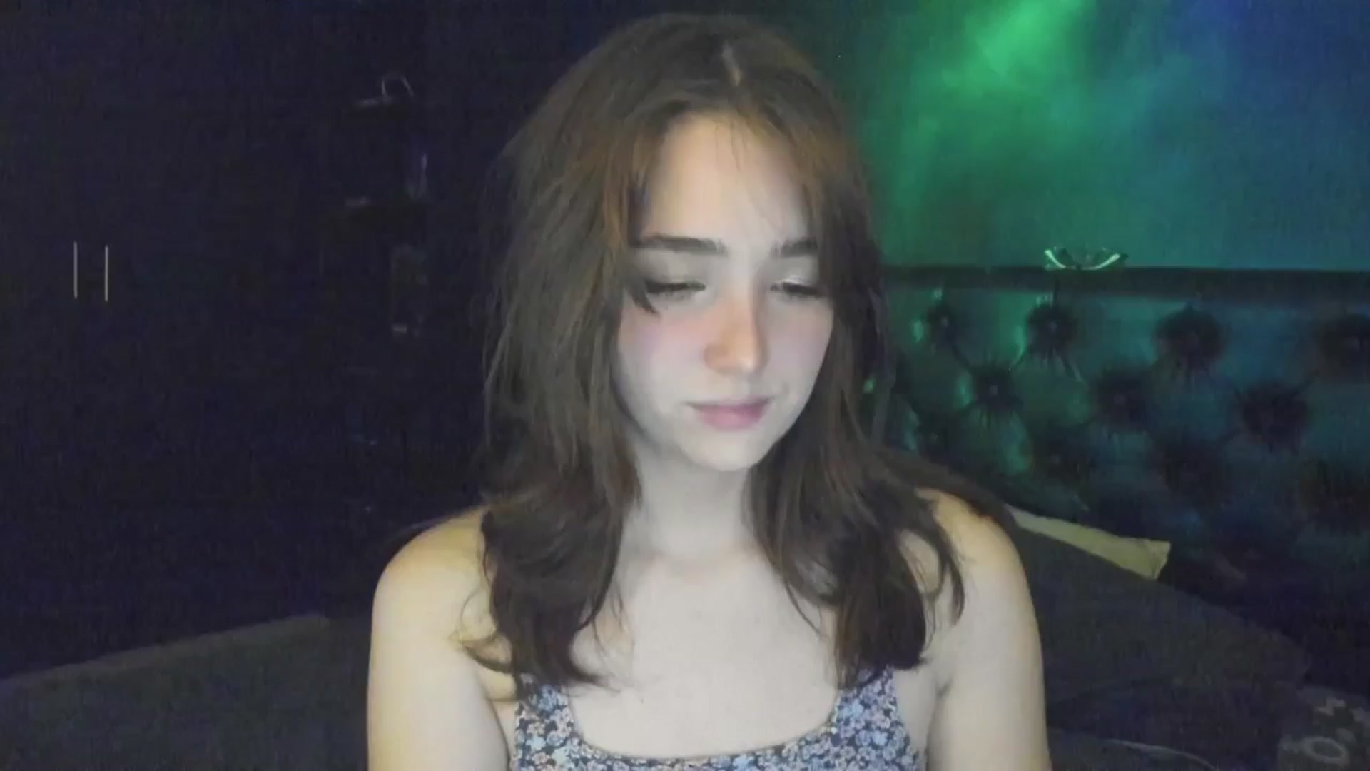 Gallery image thumbnail from Thewhitegirl's myfreecams stream on, 08/15/2025, 05:49 image 11 of 20